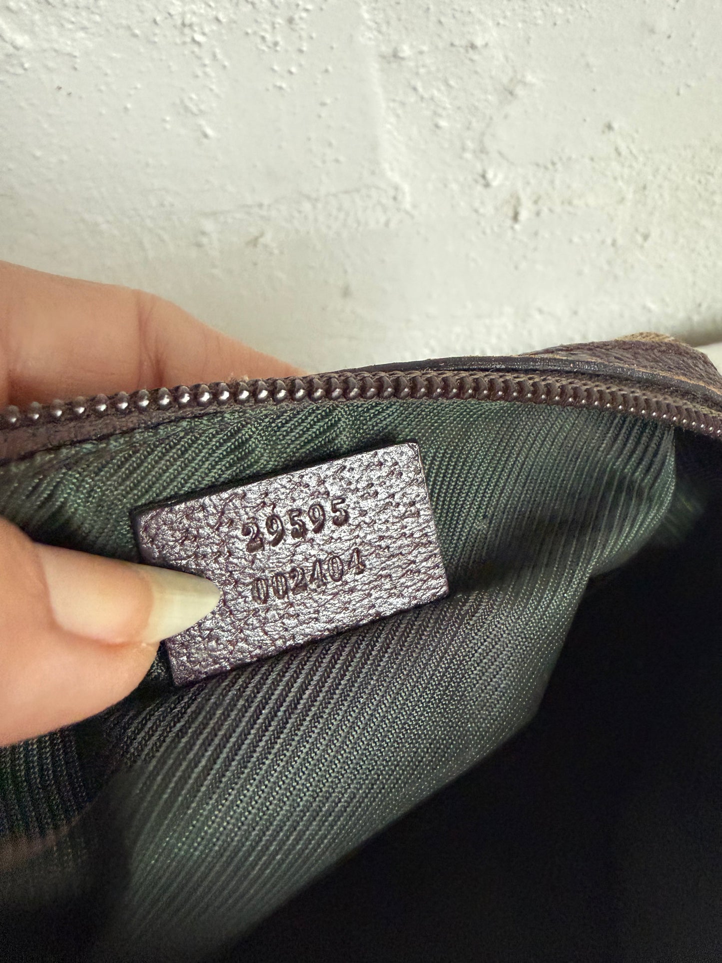 Gucci pouch/makeup pung