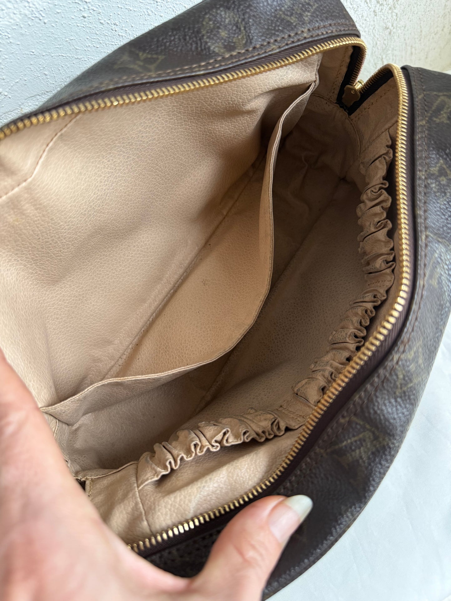 Louis Vuitton Toilet taske