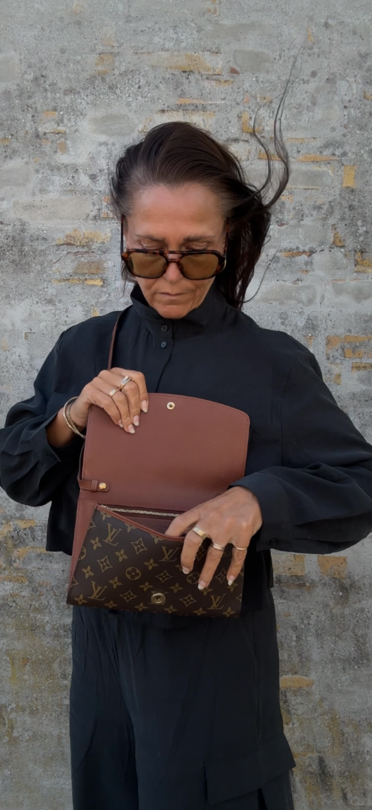 Louis Vuitton Bordeaux 2-way bag