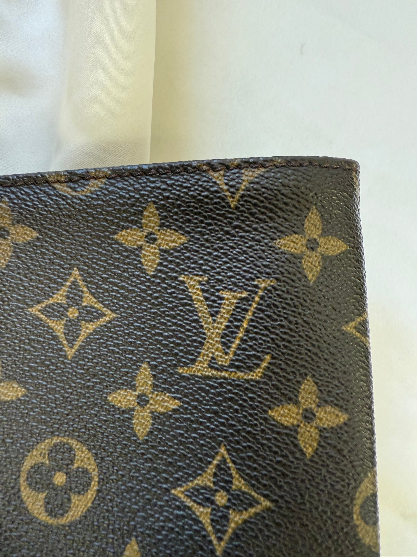 Louis Vuitton SAC shopper