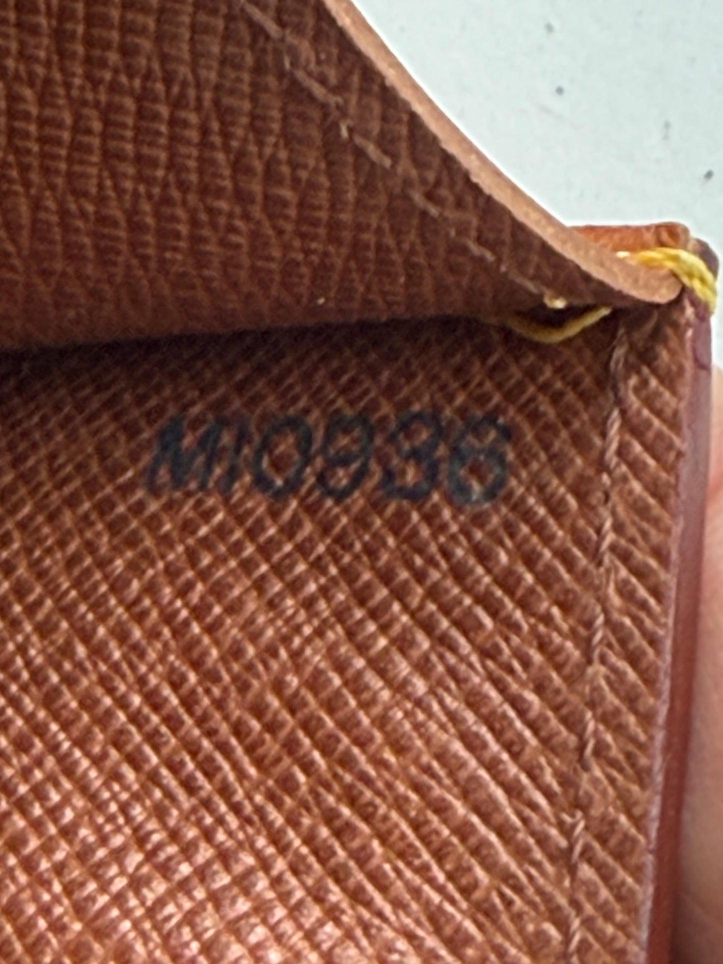 Louis Vuitton clutch/shoulderbag