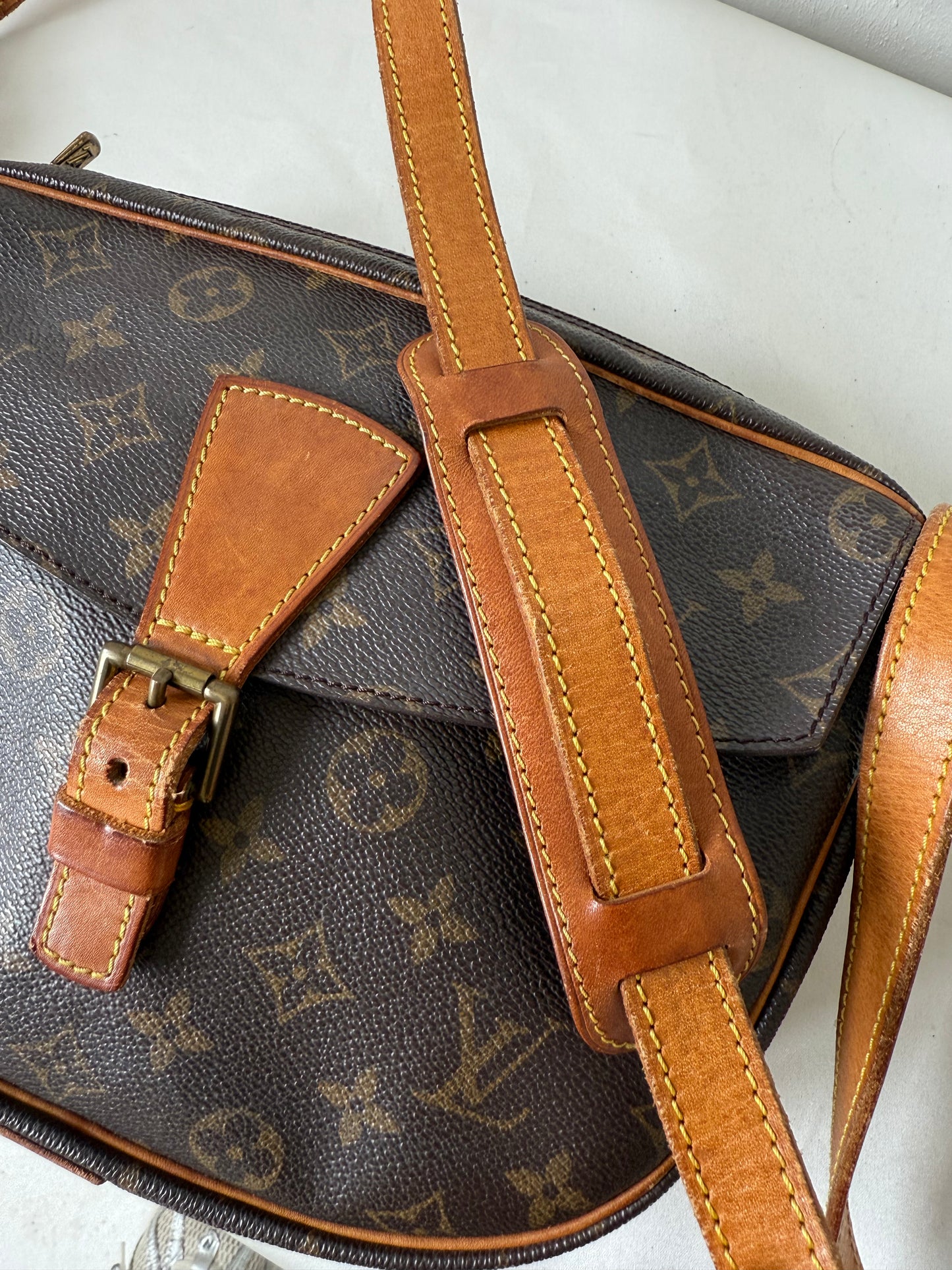 Louis Vuitton Jeune Fille GM