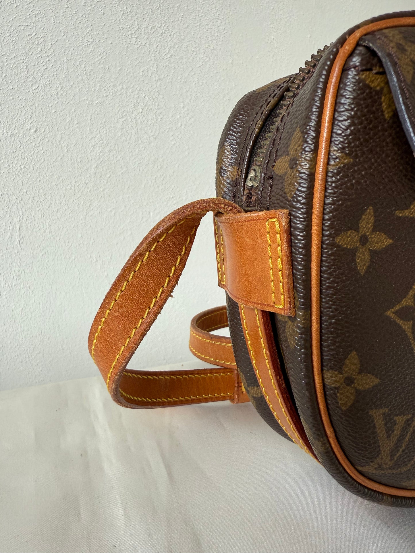 Louis Vuitton Jeune Fille PM