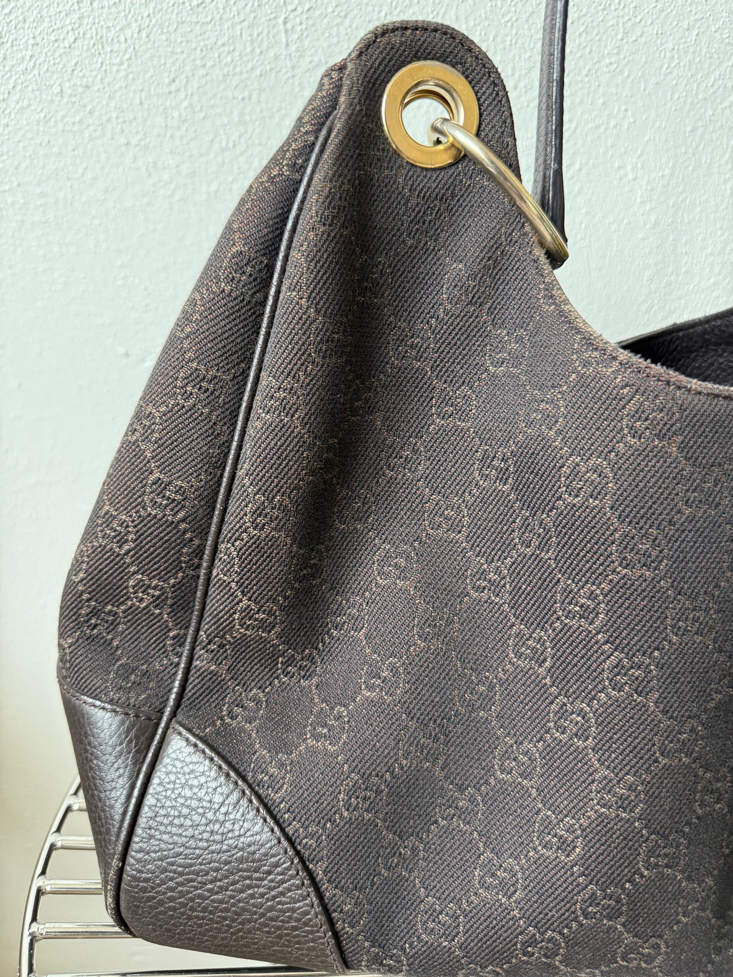 Gucci tote bag