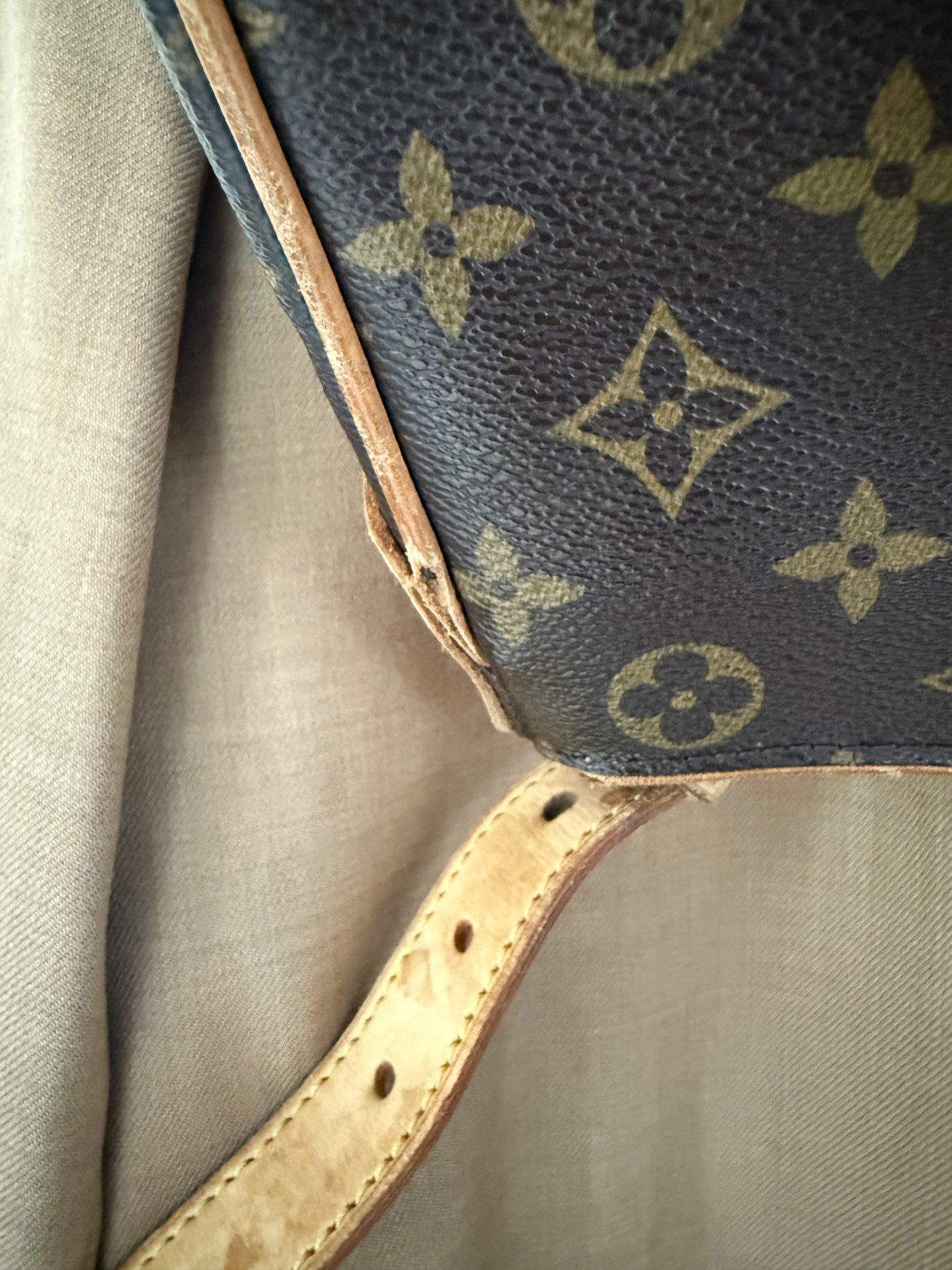 Louis Vuitton Hudson GM