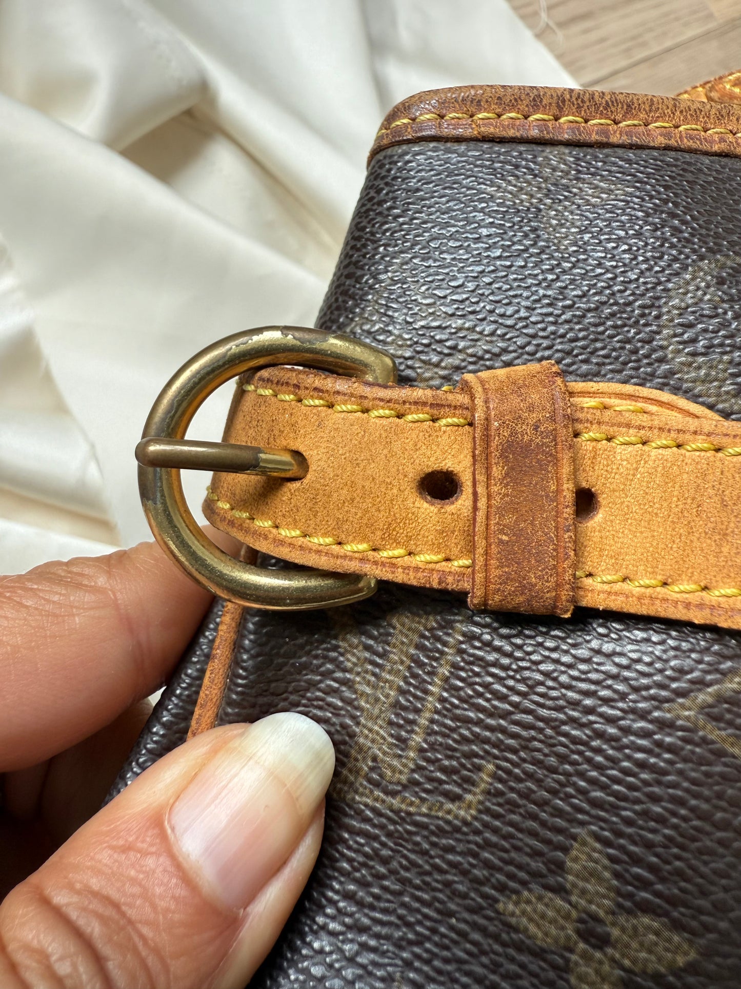 Louis Vuitton Batignolles Horizontal