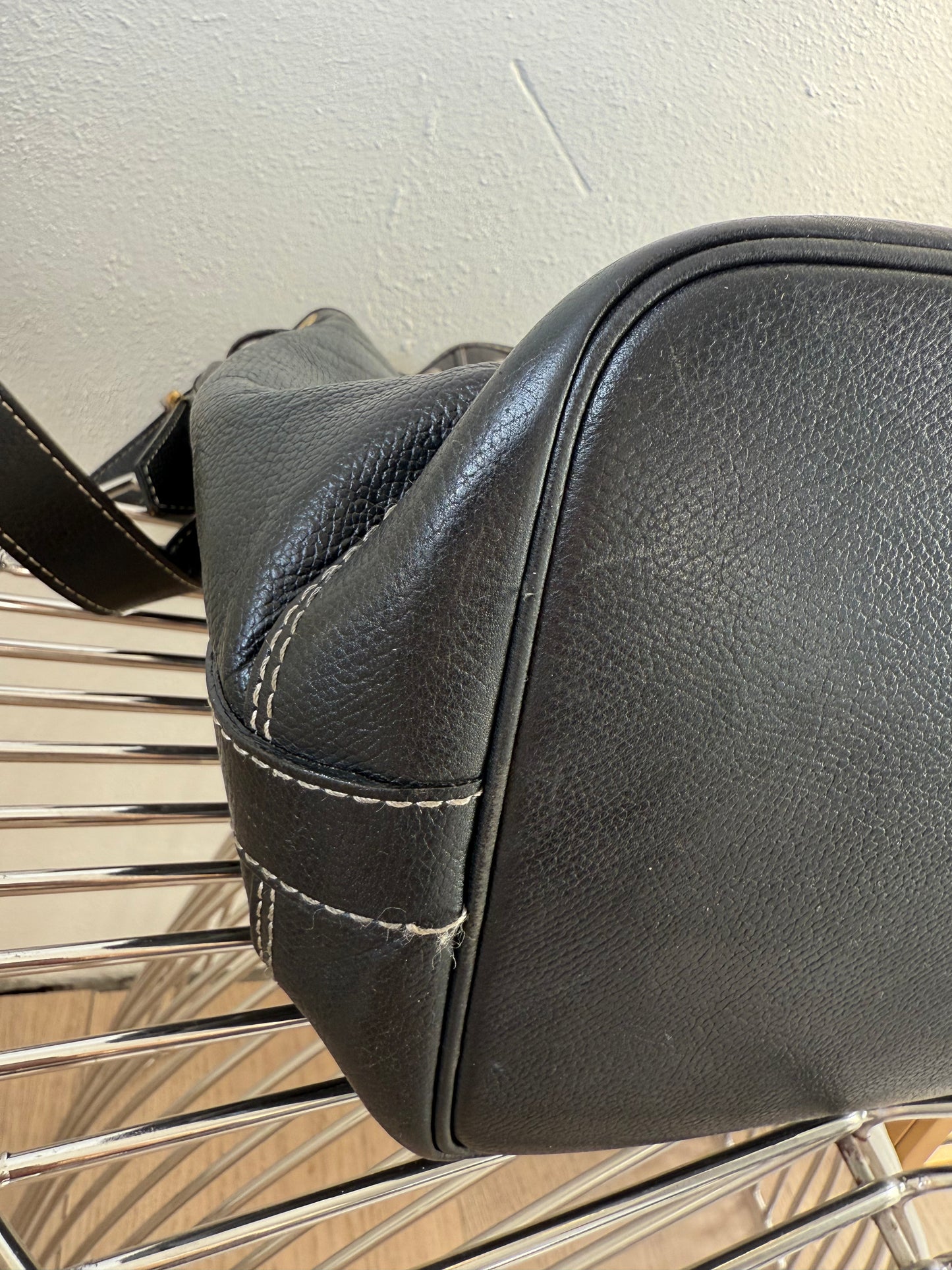 Yves Saint Laurent Bucket bag