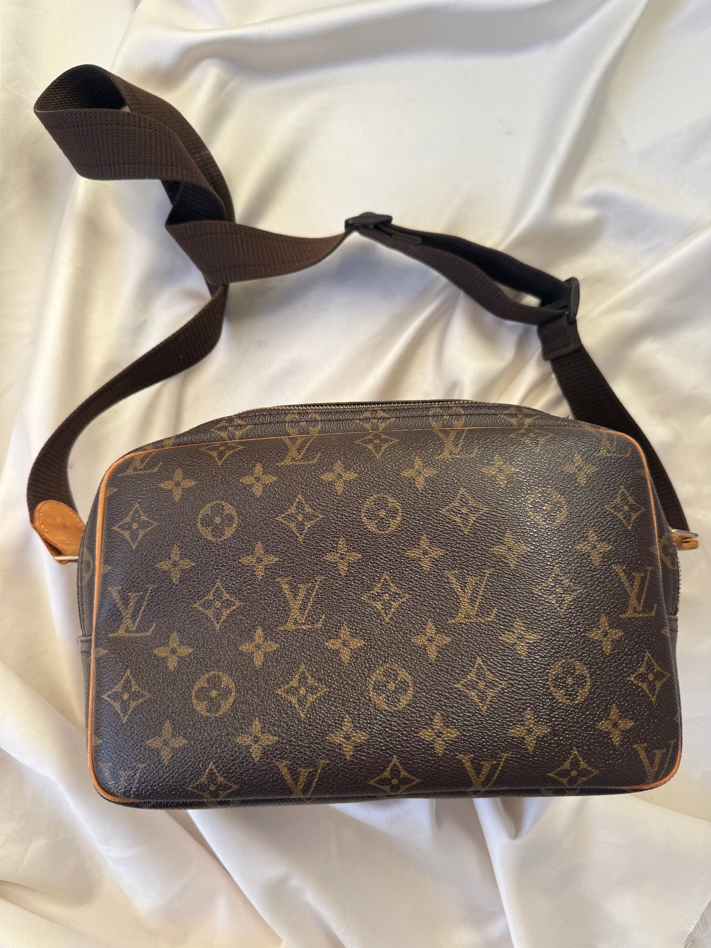 Louis Vuitton ReporterPM