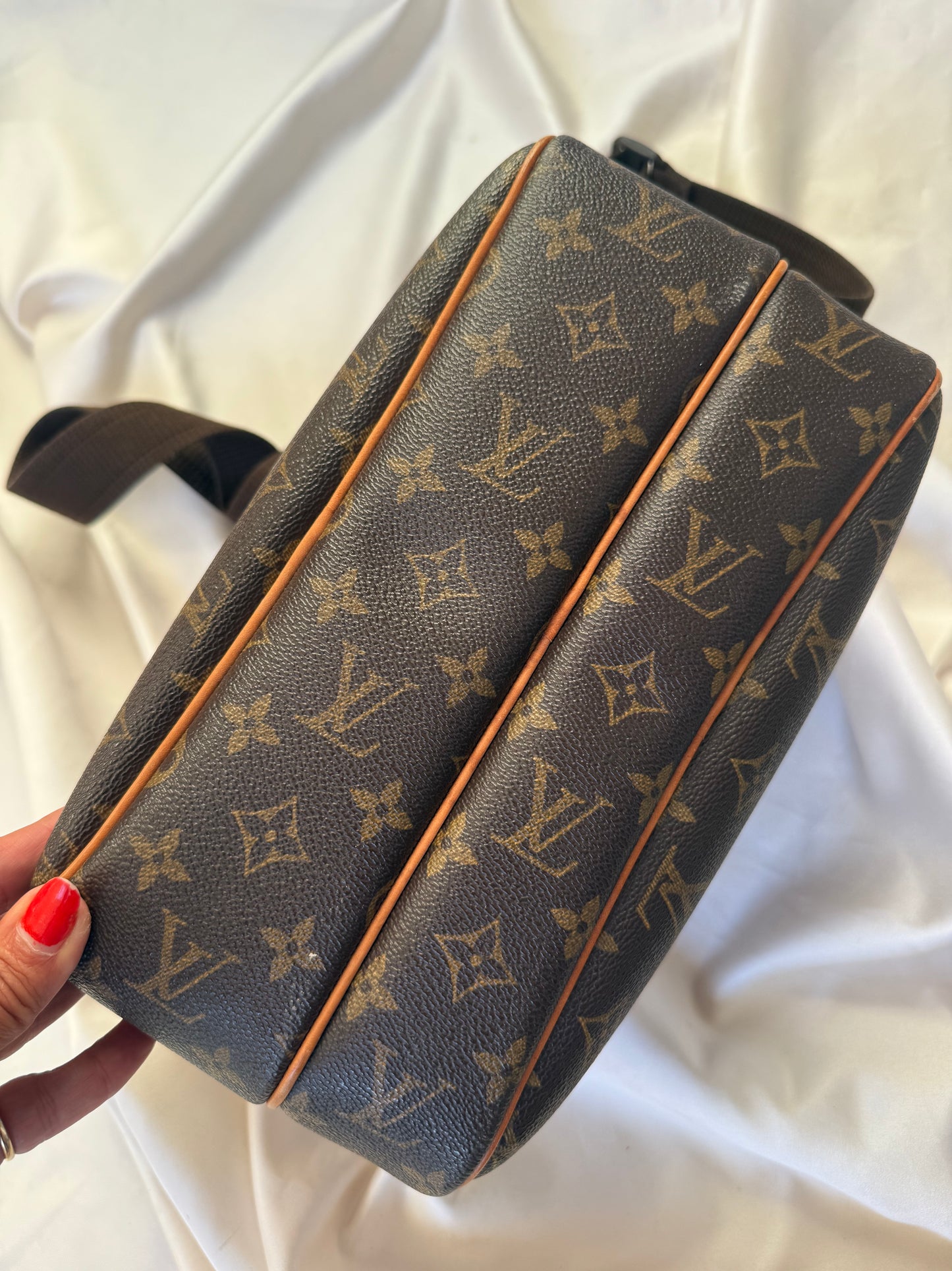 Louis Vuitton ReporterPM