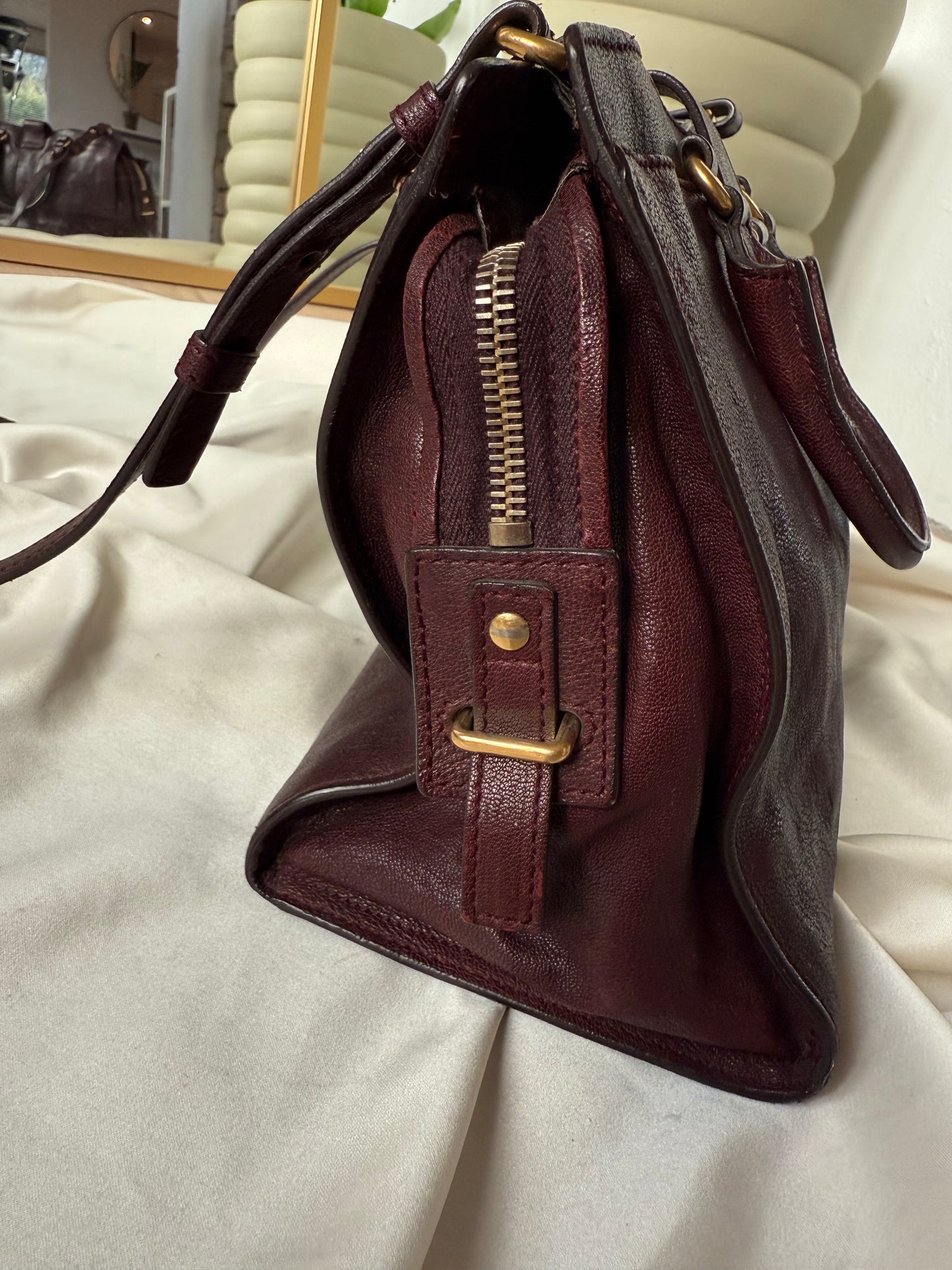 Yves Saint Laurent taske