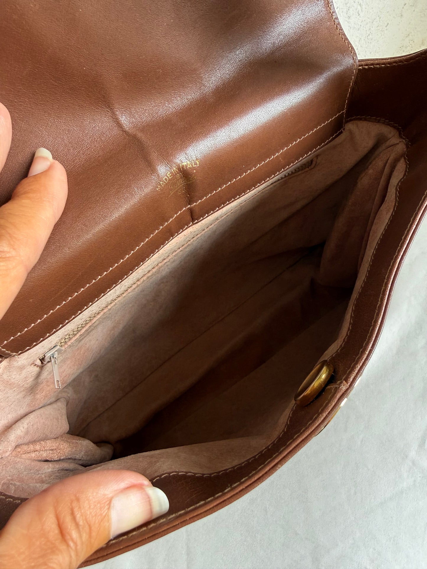 Gucci Suede Shoulder bag