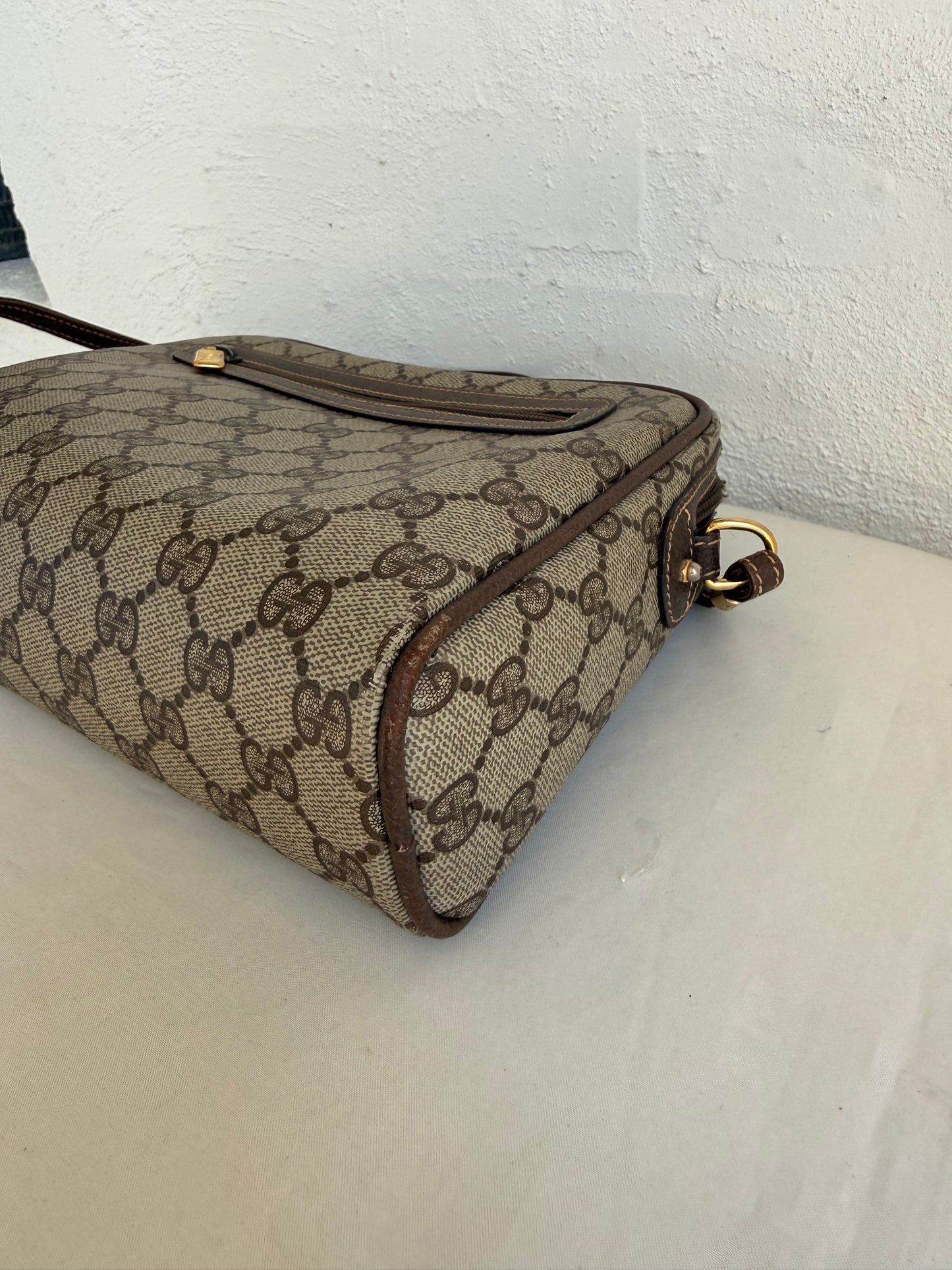 Gucci shoulder bag