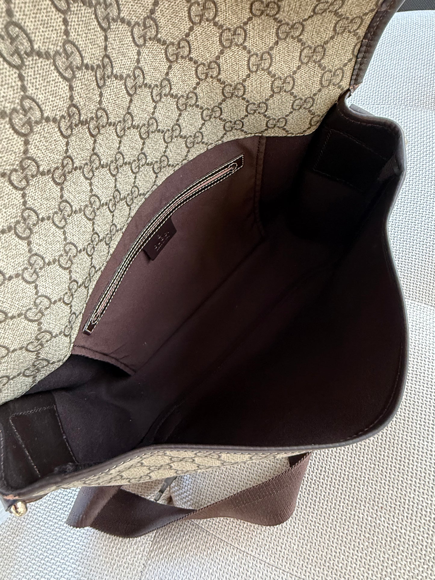 Gucci Messenger bag