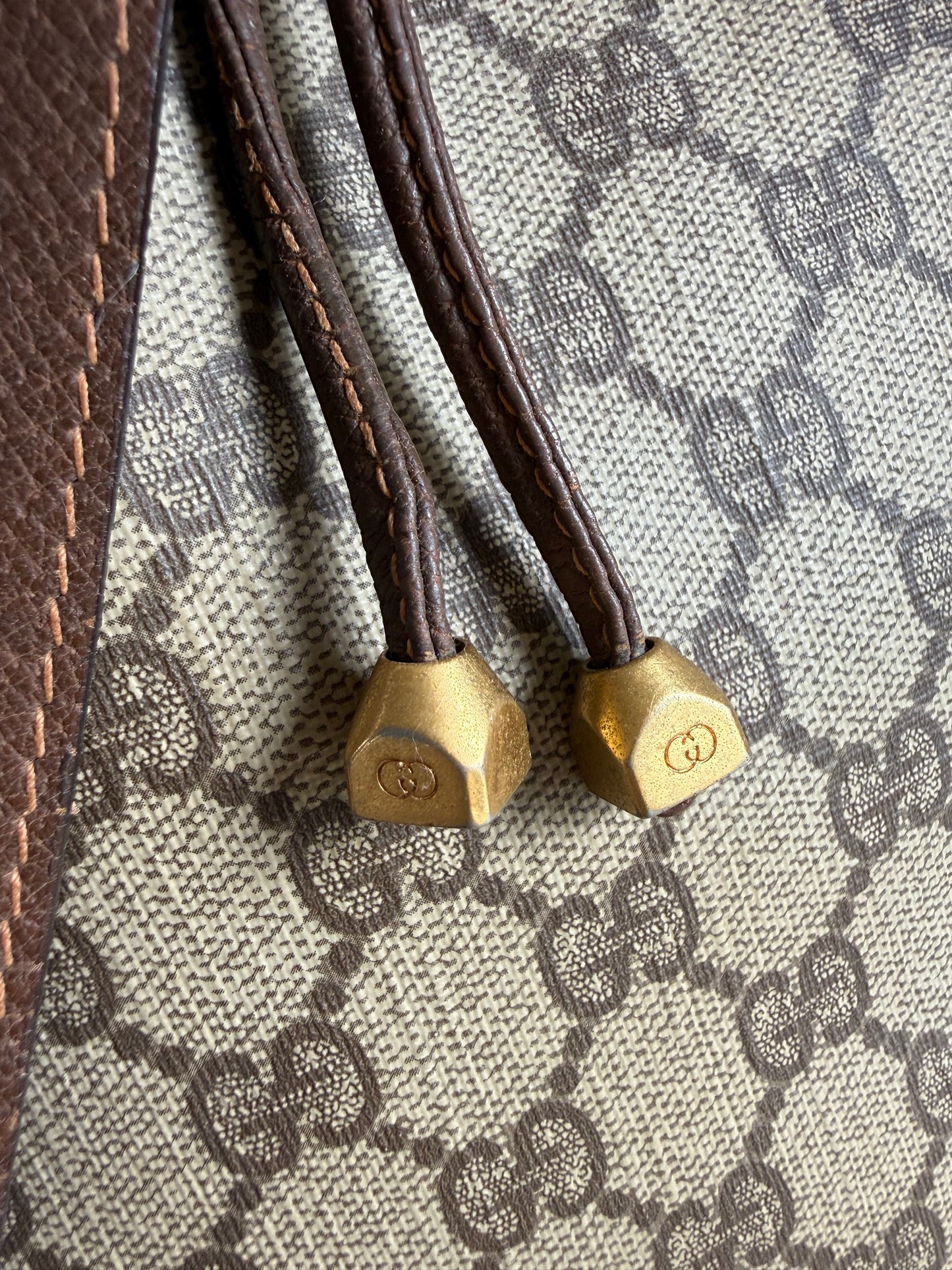 Gucci Bucket bag GM