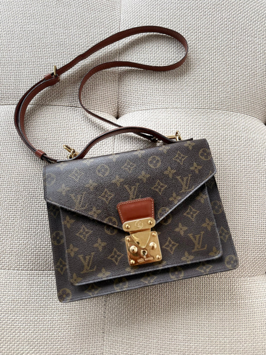 Louis Vuitton Monceau 26