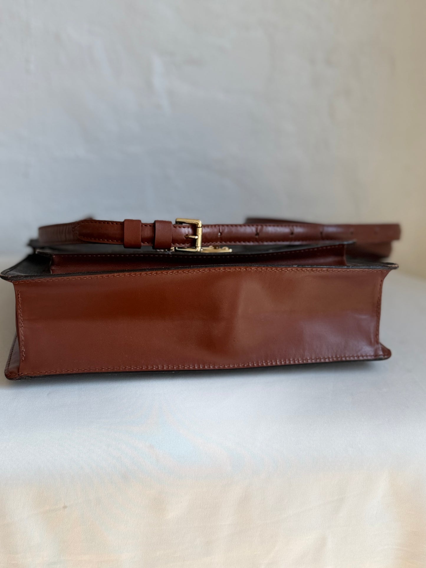 Louis Vuitton Monceau 28