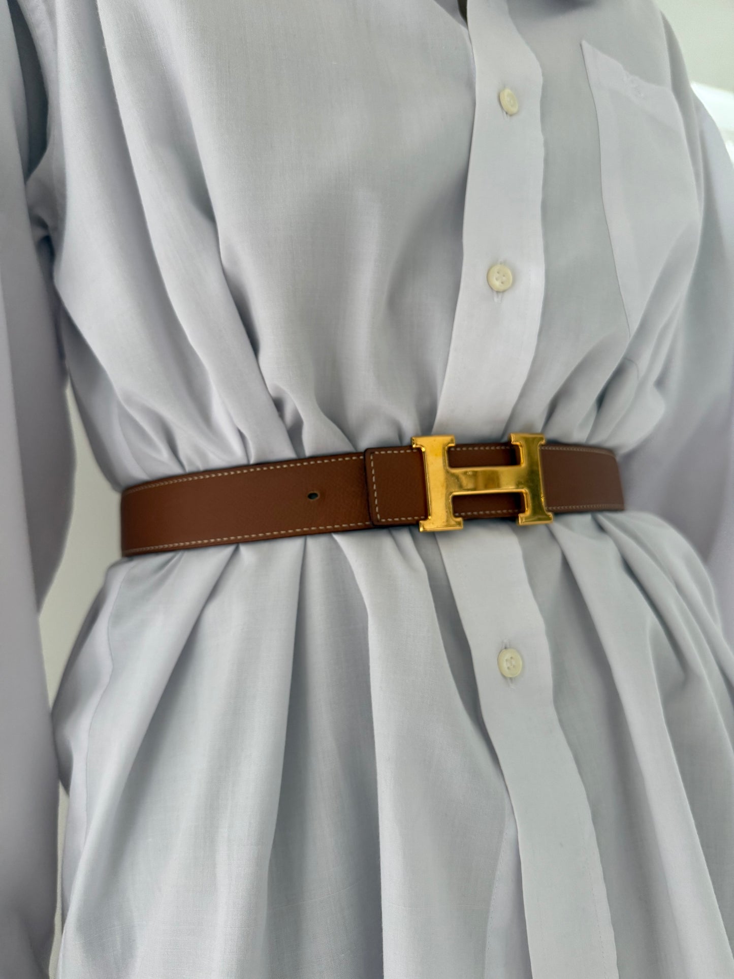 Hermés Reversible H belt