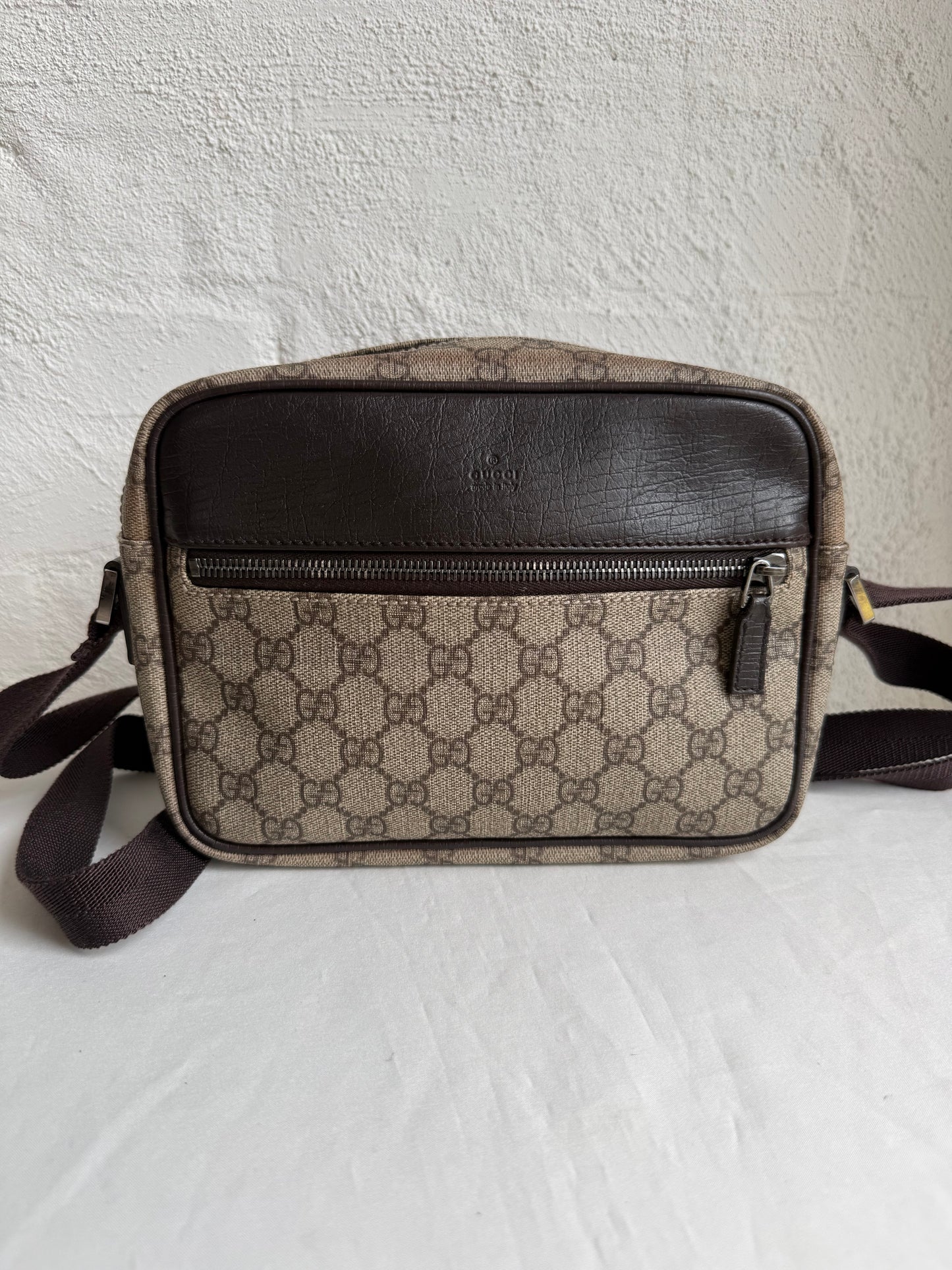 Gucci Messenger bag