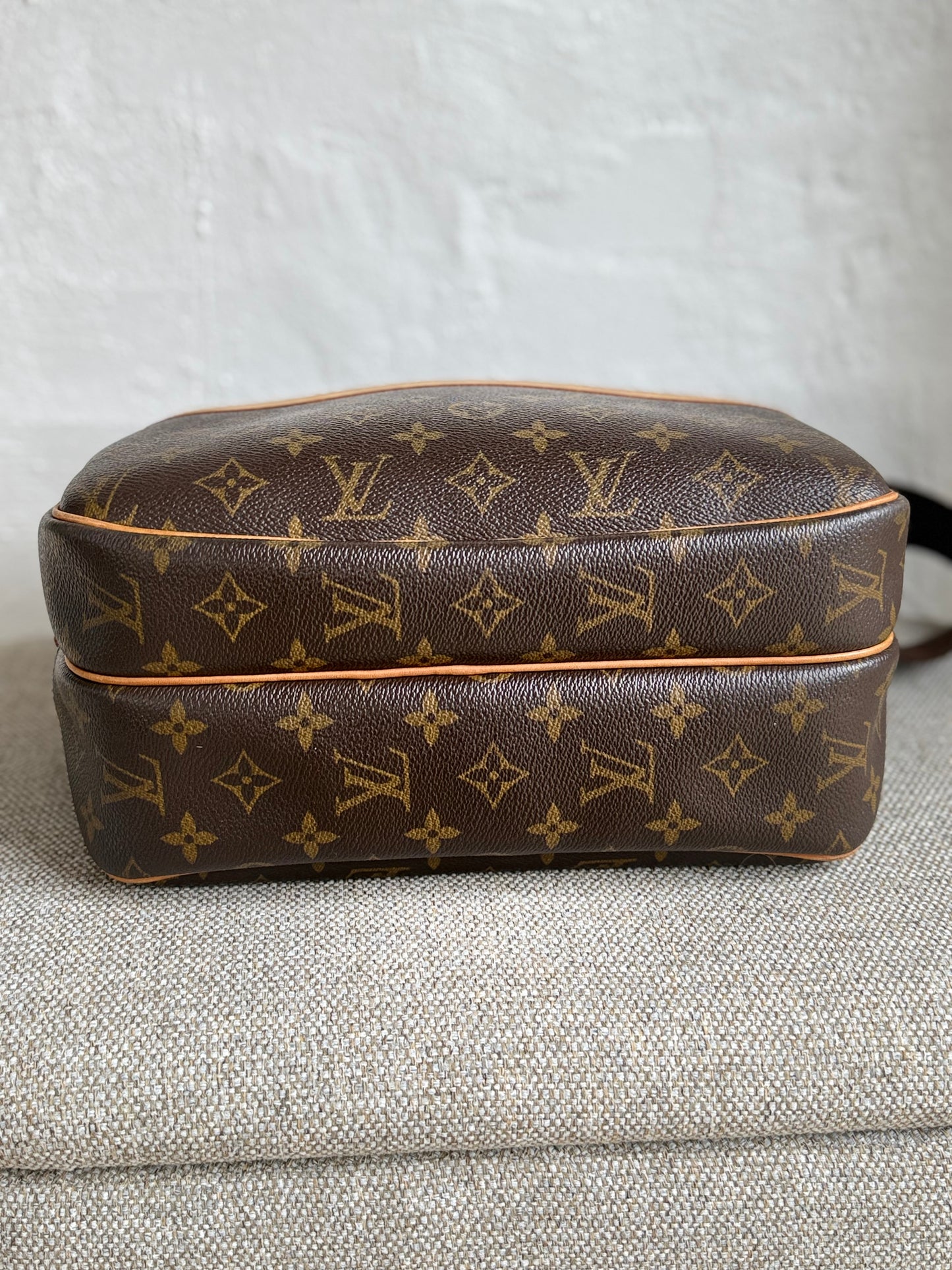 Louis Vuitton Reporter PM