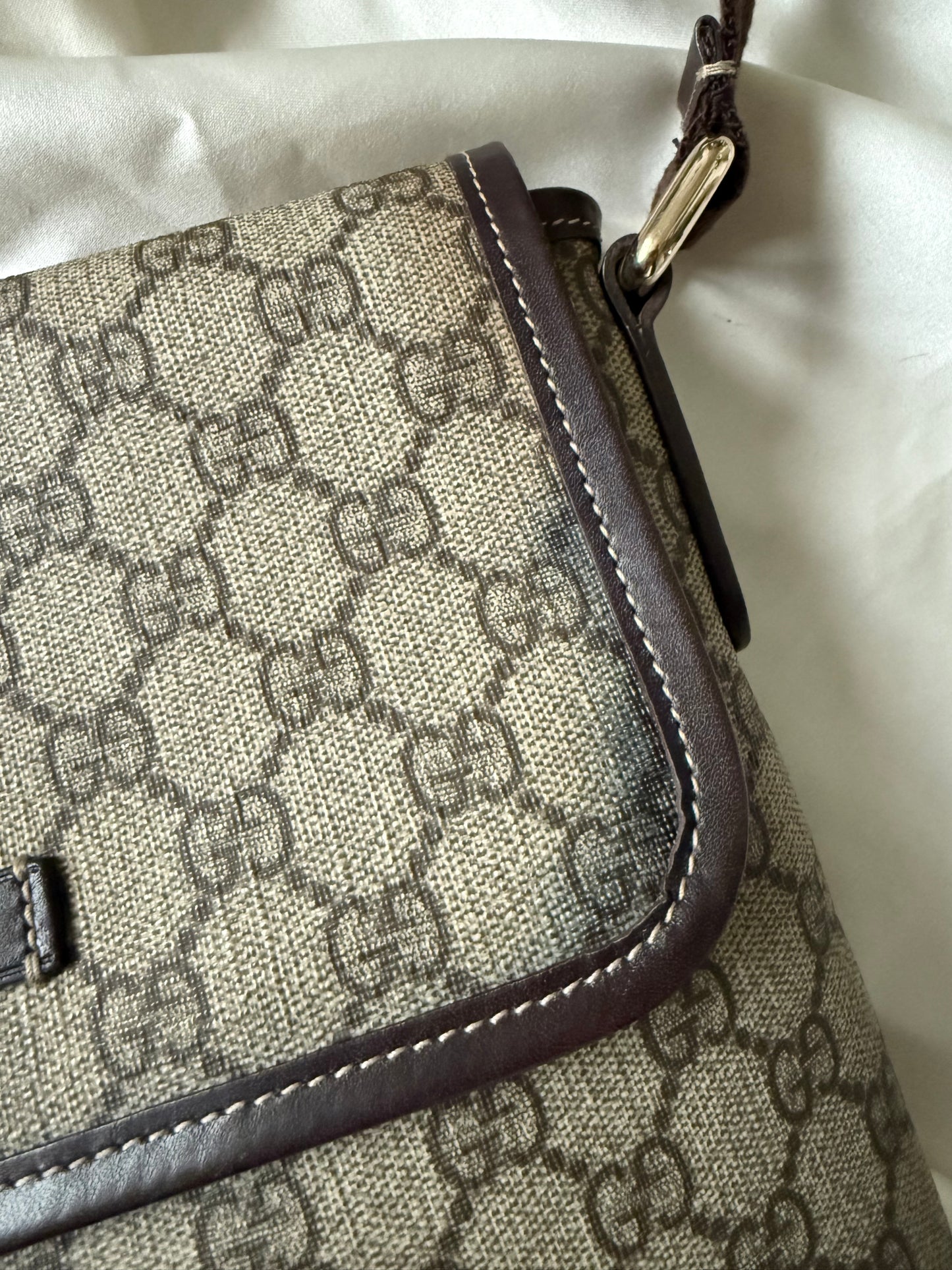 Gucci Crossbody Messenger