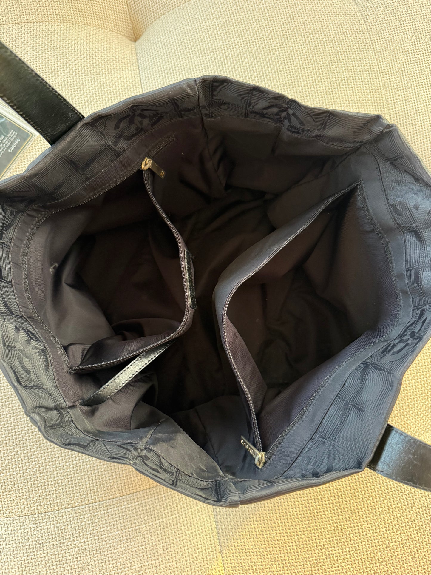 Chanel shopper