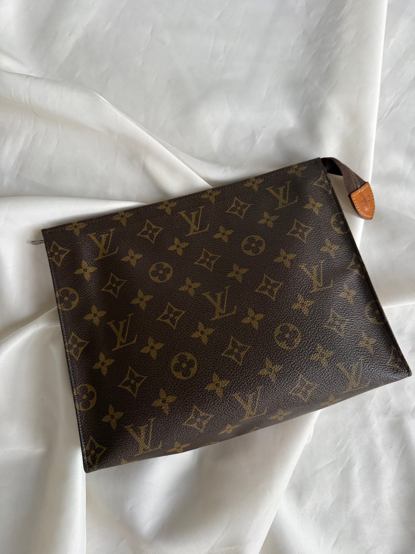 Louis Vuitton Toilet taske