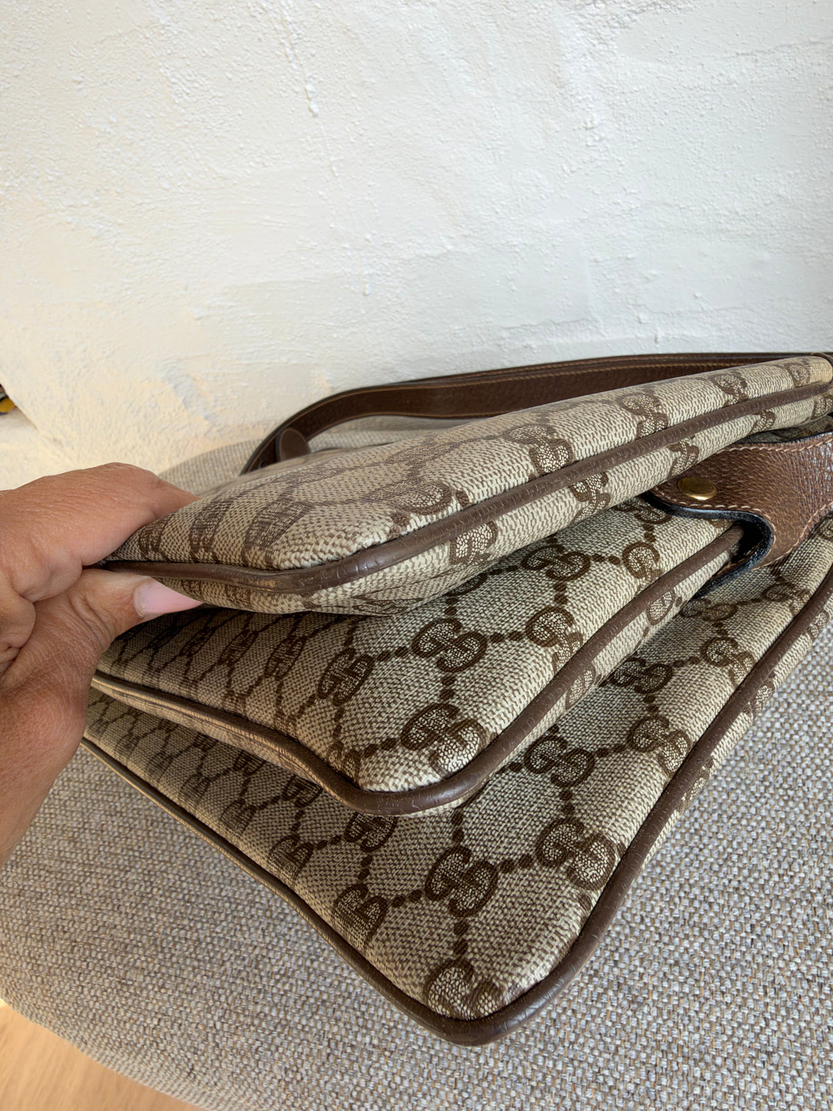 Gucci shoulder/cross body