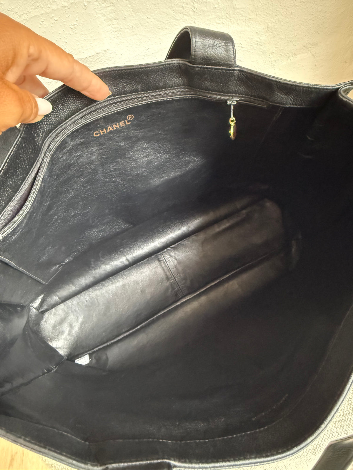 Chanel Tote bag