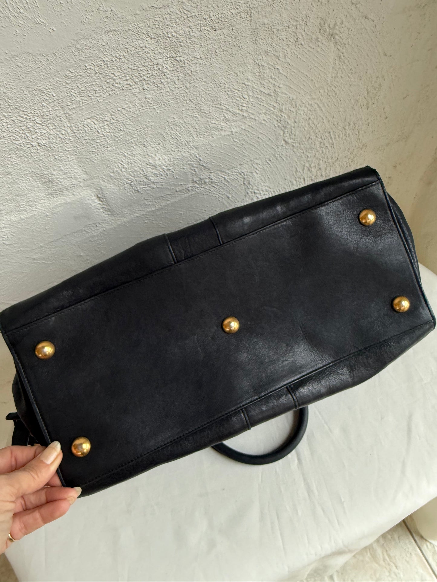 Yves Saint Laurent Cabas