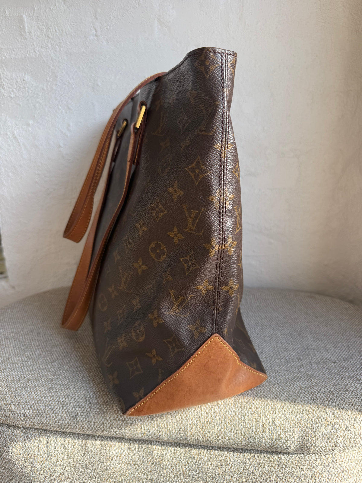 Louis Vuitton Cabas Mezzo