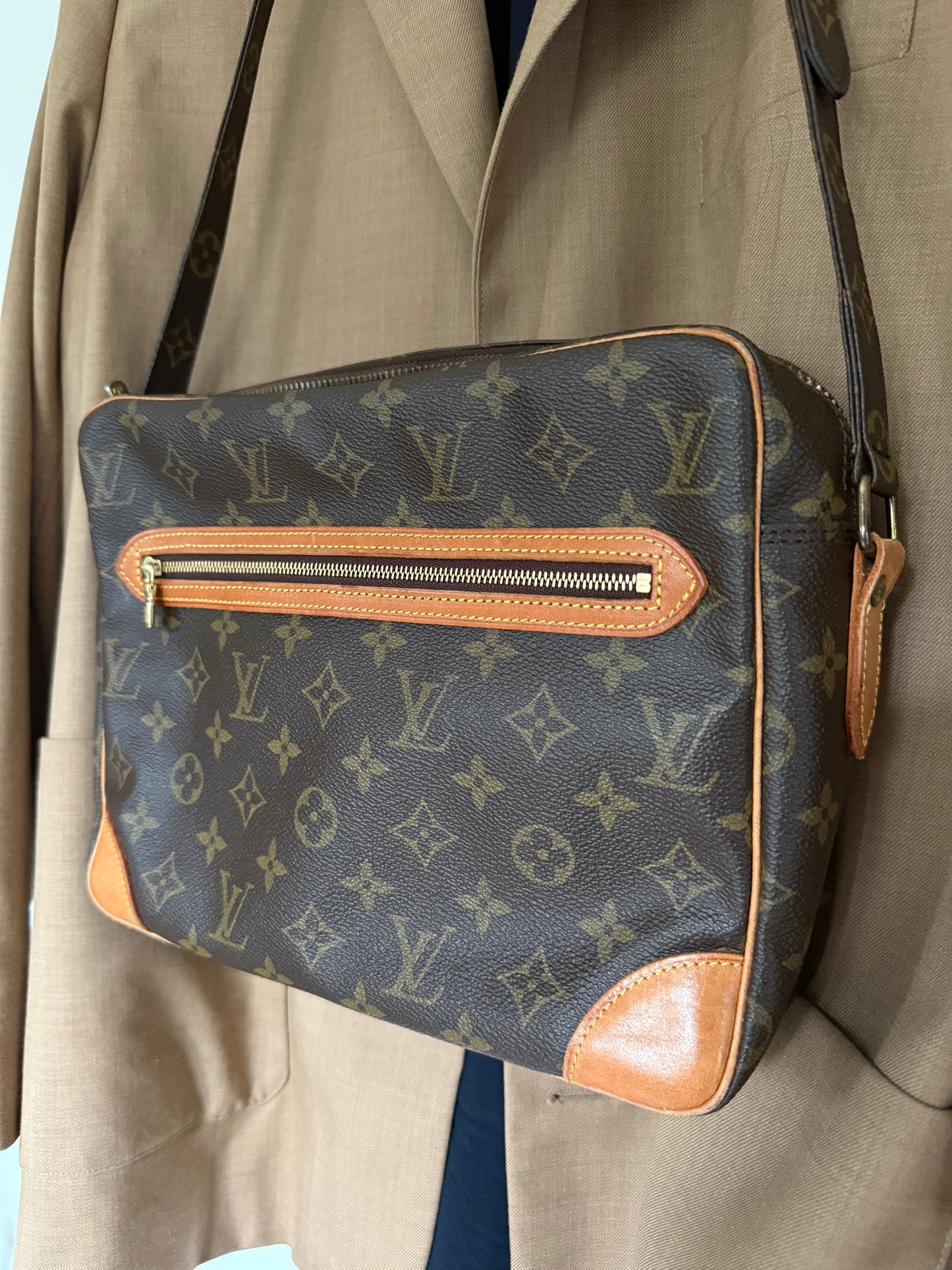 Louis Vuitton Crossbody