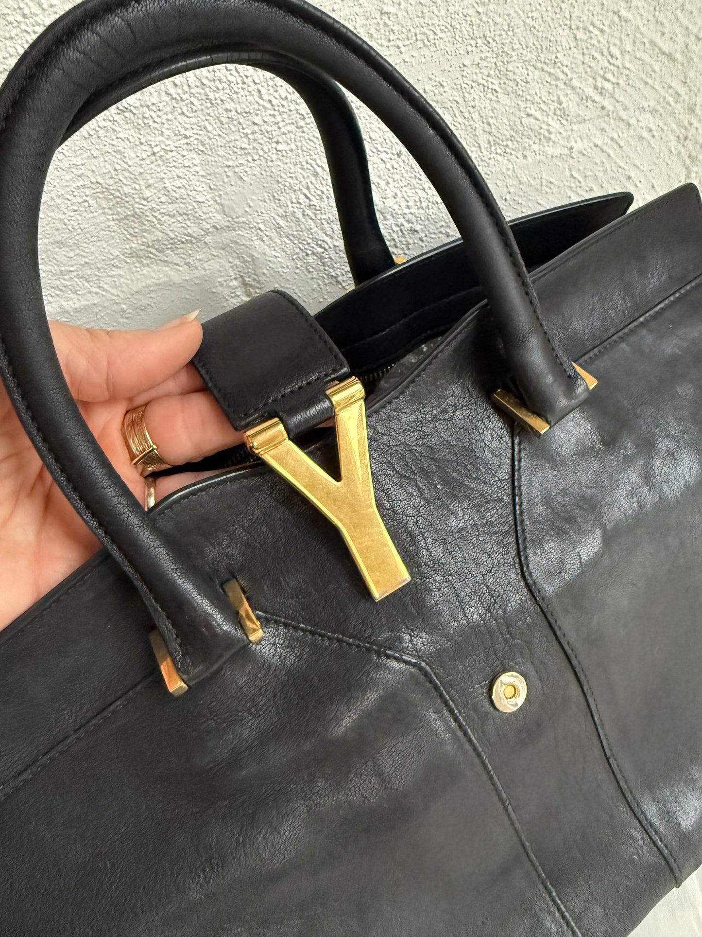 Yves Saint Laurent Cabas