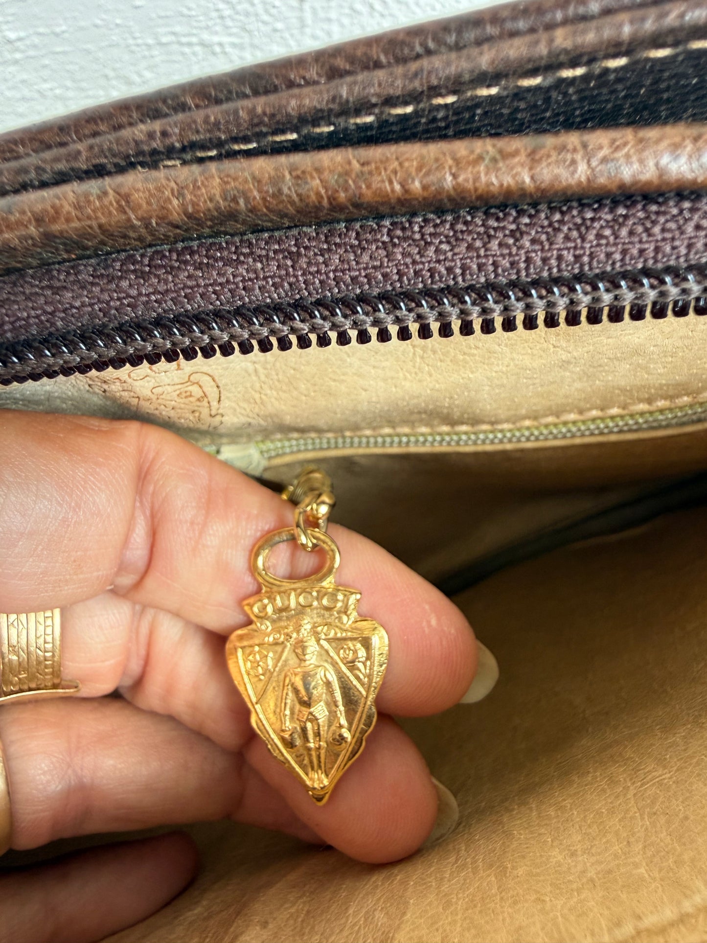 Gucci Crossbody bag