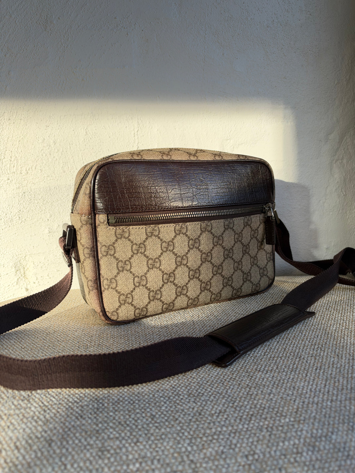 Gucci Messenger bag