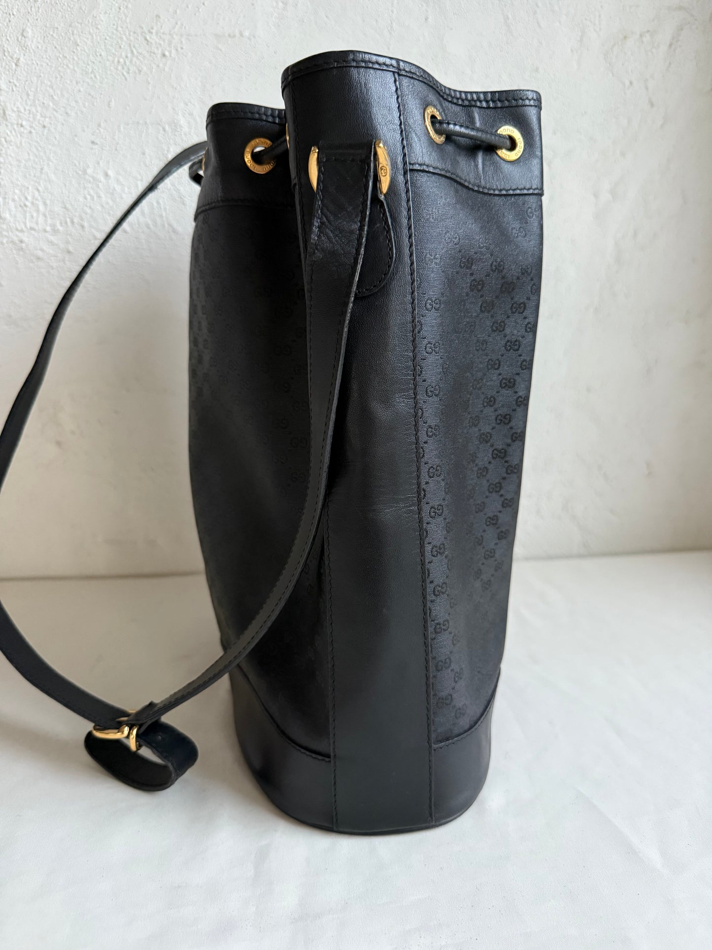 Gucci micro GG Bucket bag
