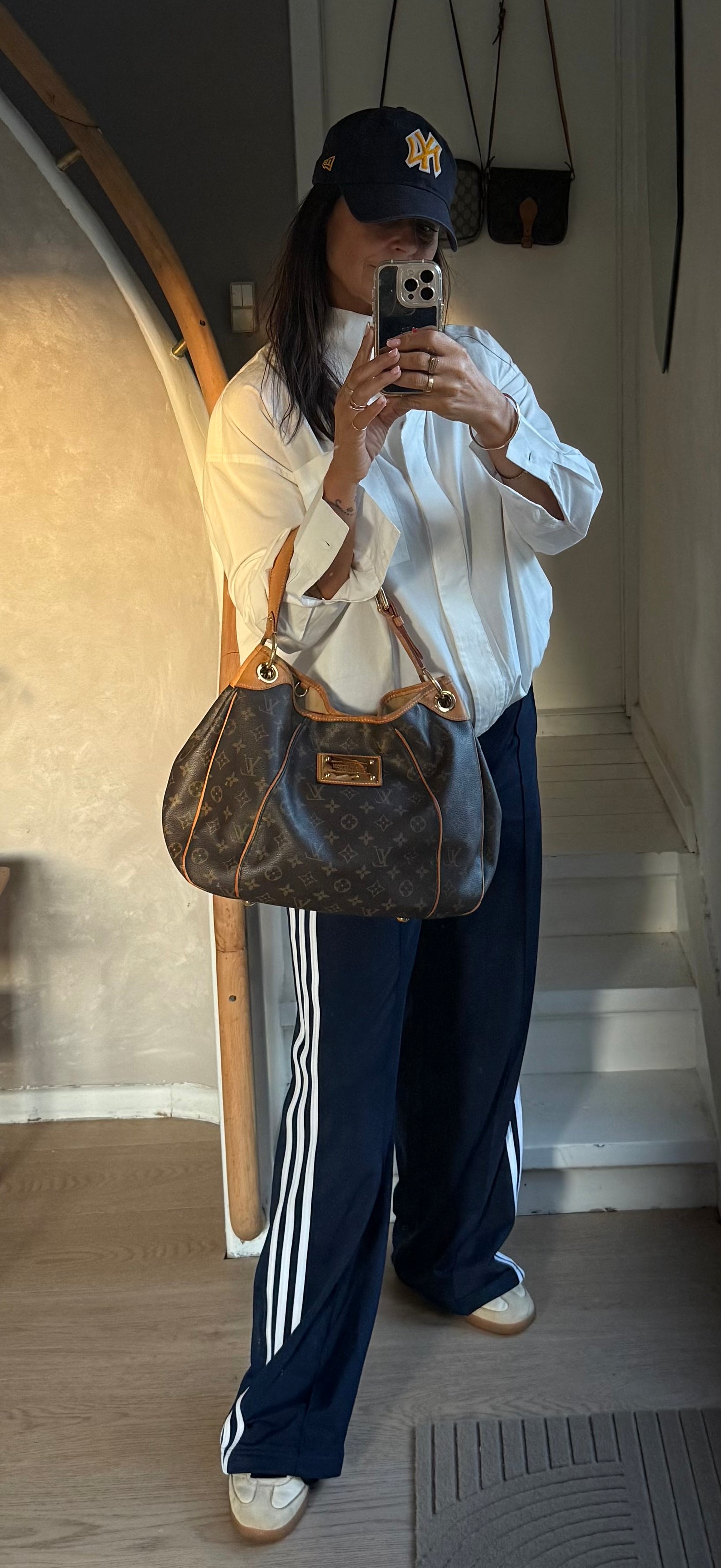 Louis Vuitton Galliera PM