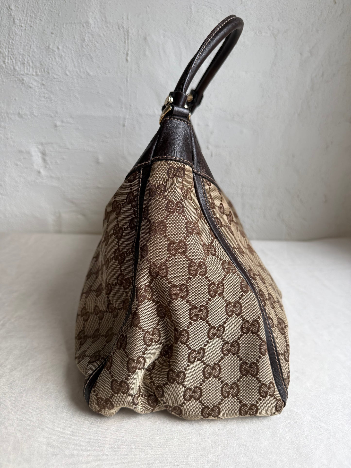 Gucci Hobo bag