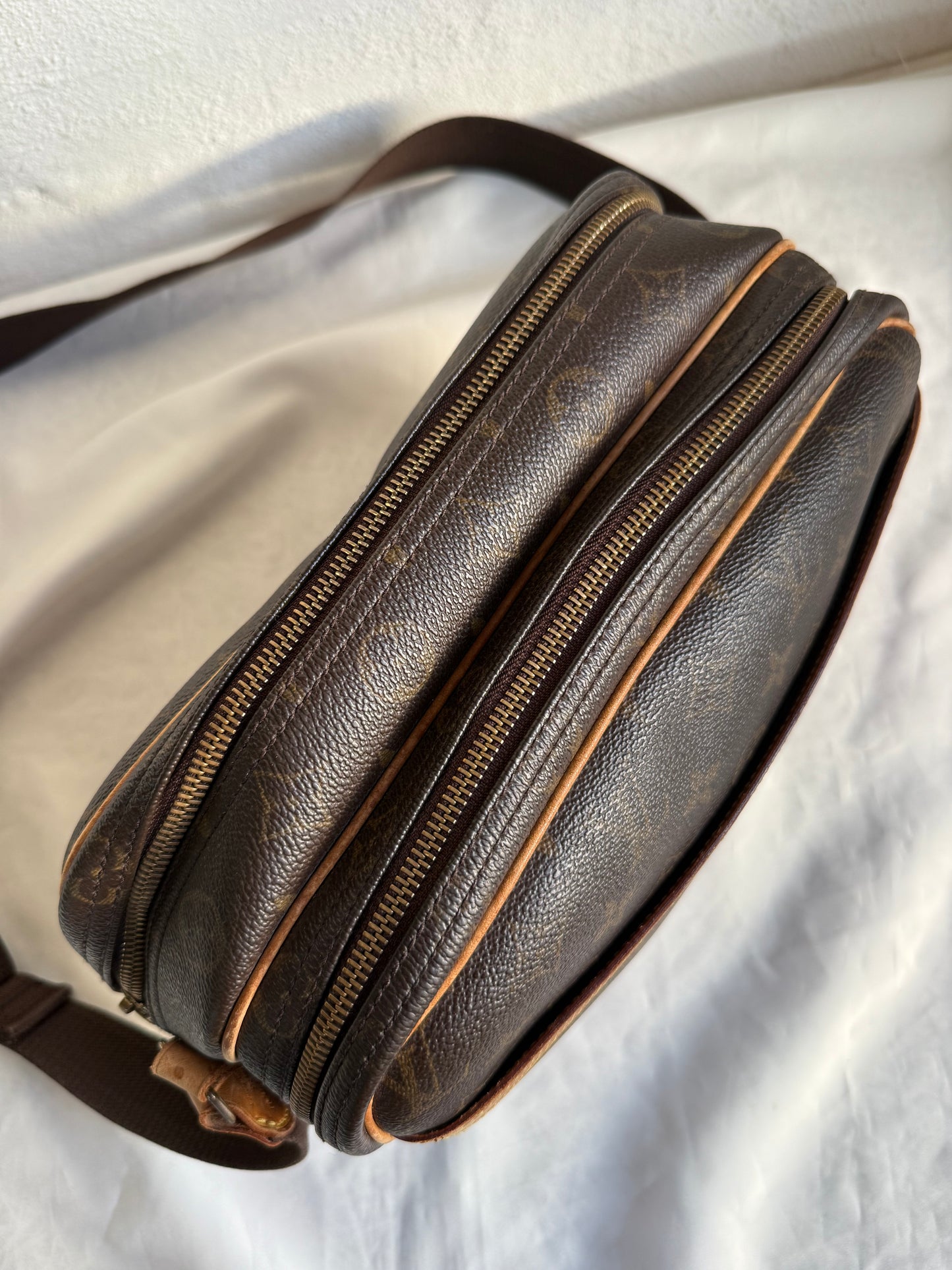 Louis Vuitton Reporter PM