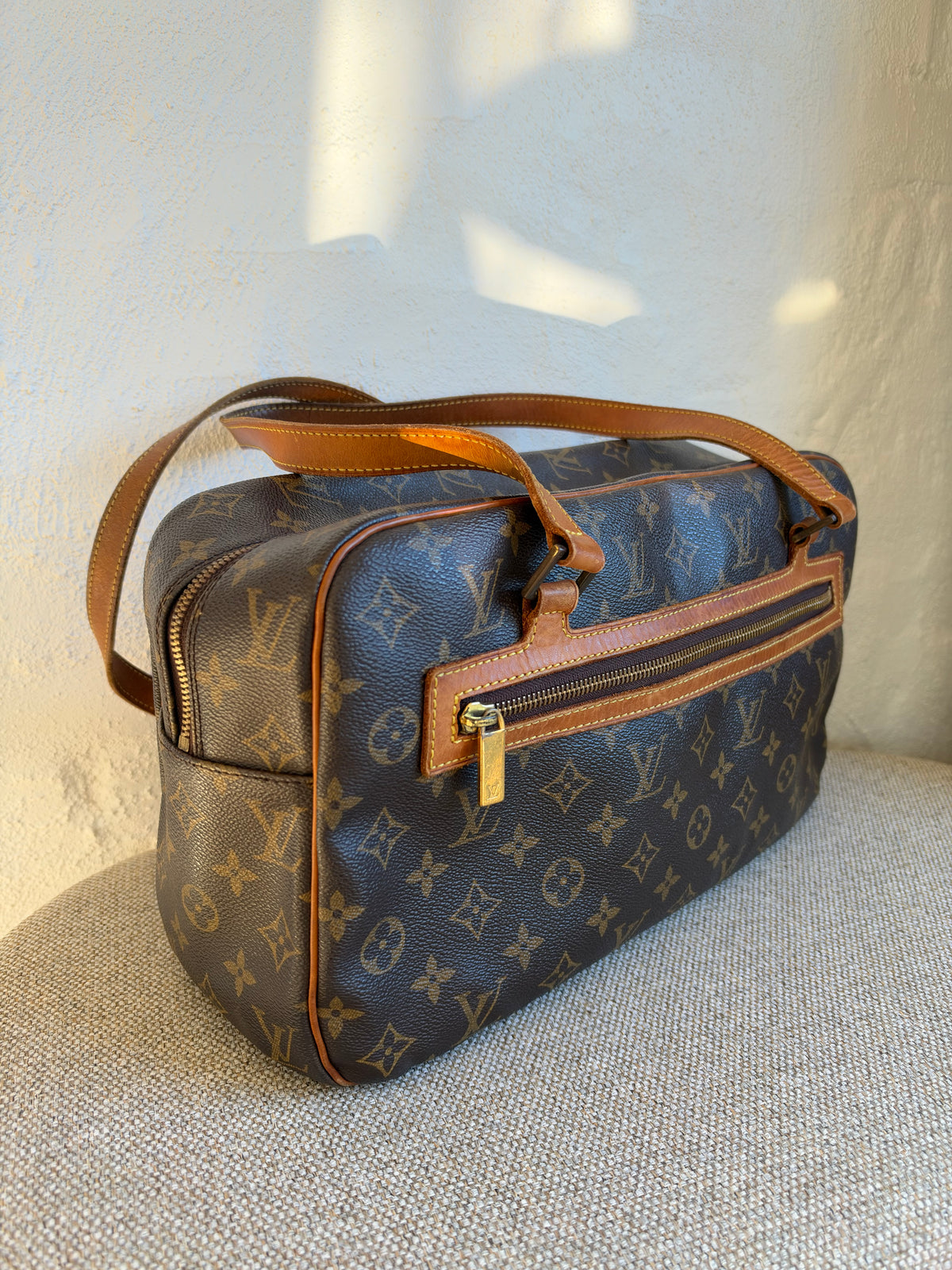 Louis Vuitton Cite GM