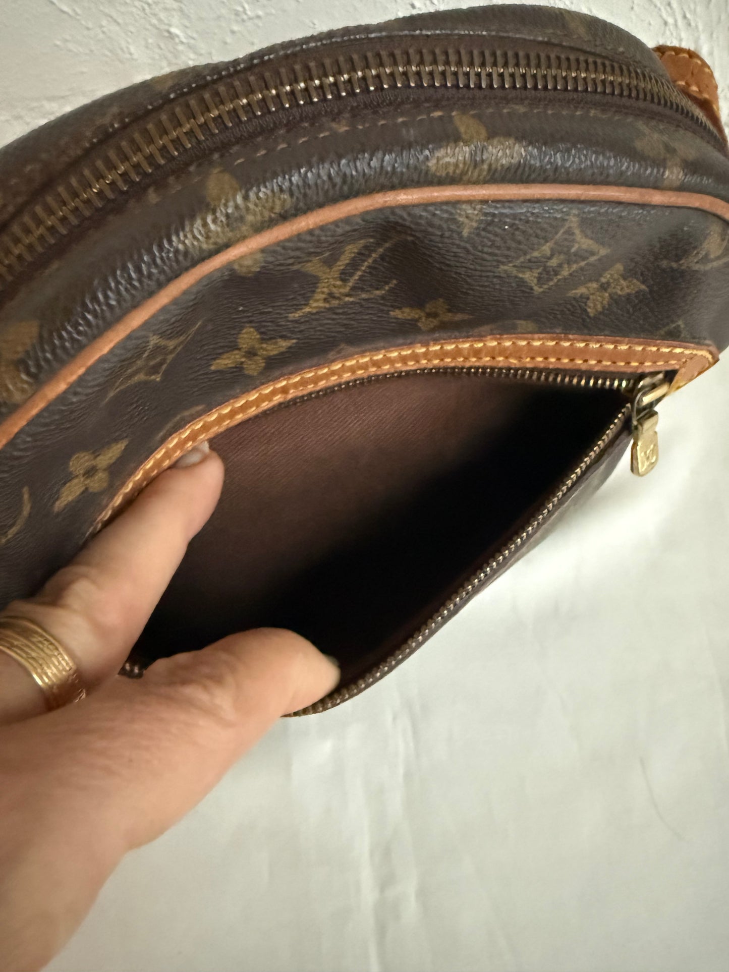 Louis Vuitton Senlis