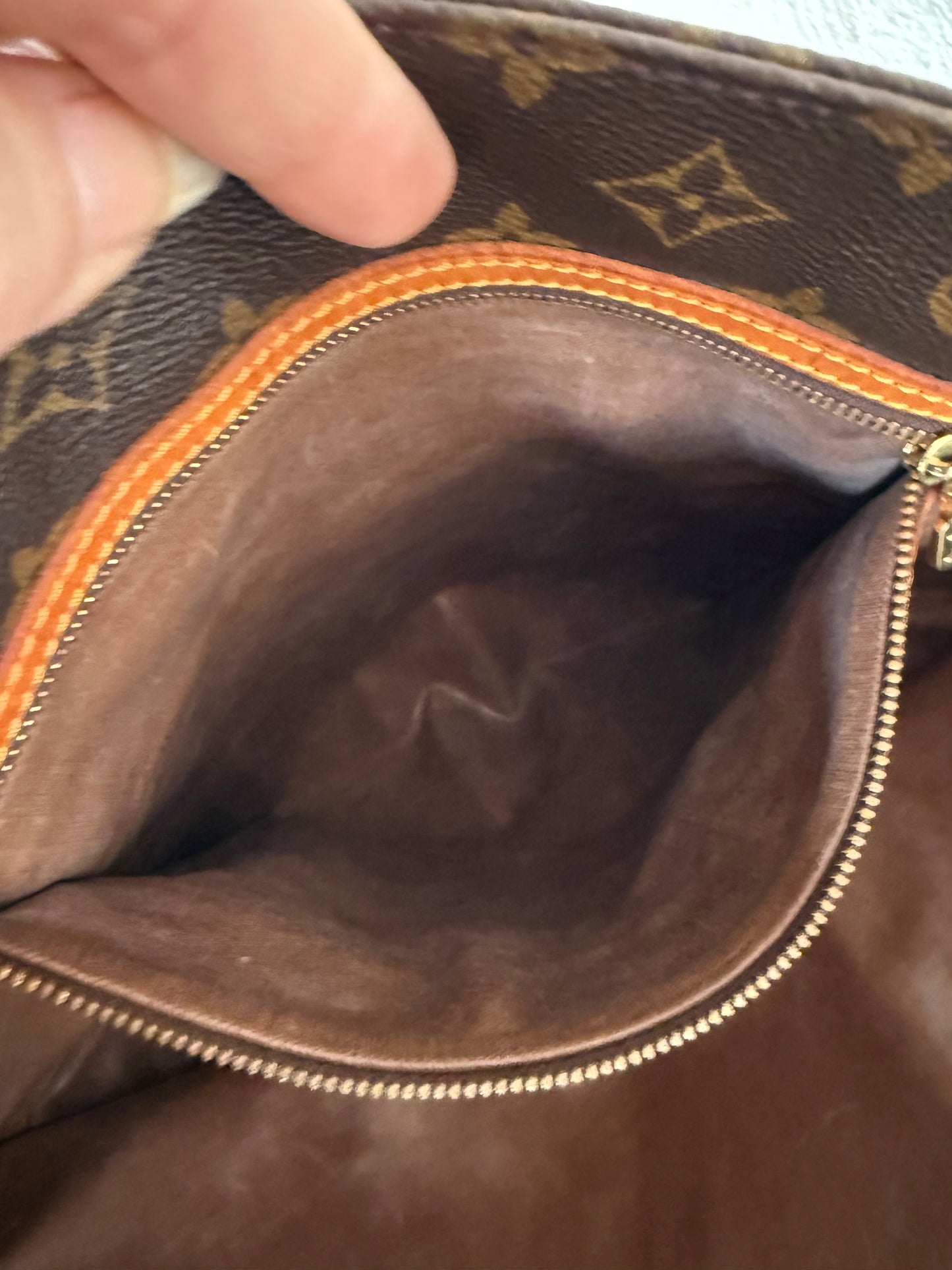 Louis Vuitton SAC shopper