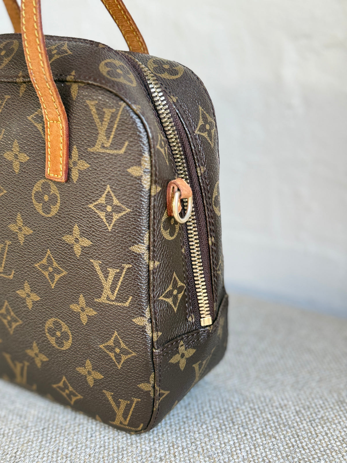 Louis Vuitton Spontini