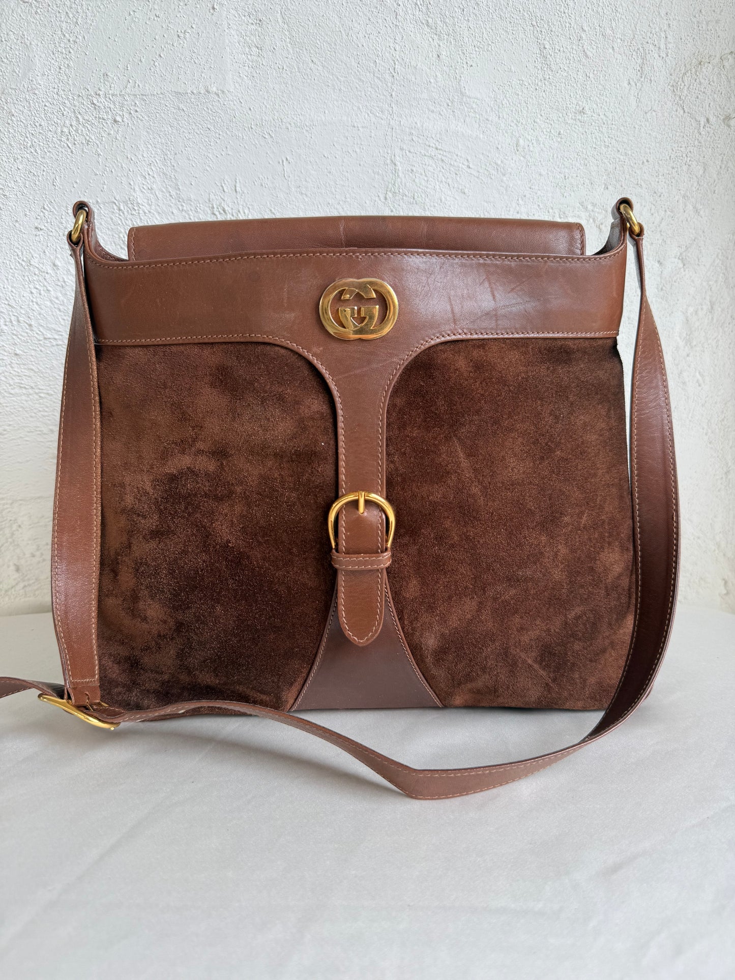 Gucci Suede Shoulder bag