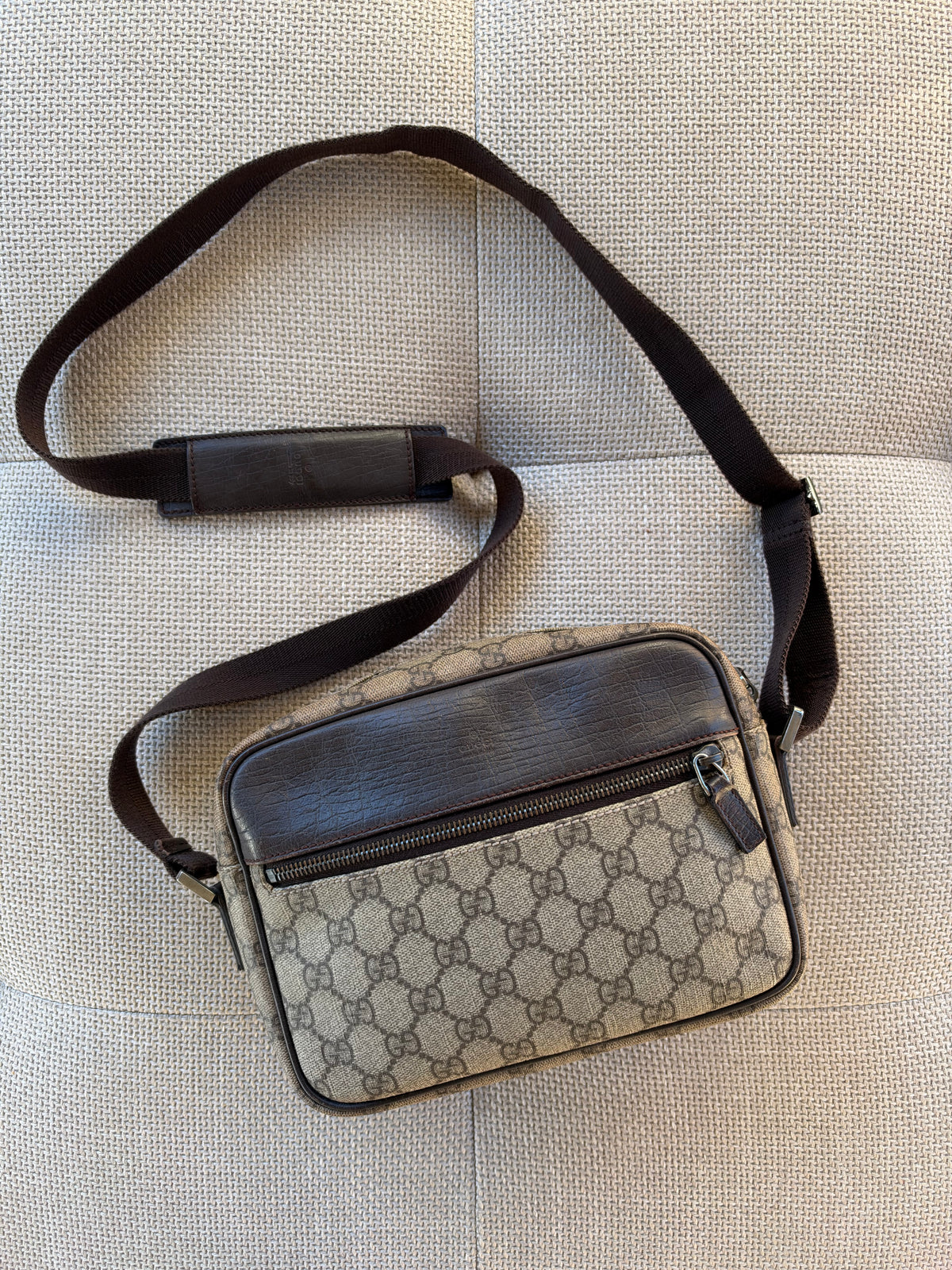 Gucci Messenger bag