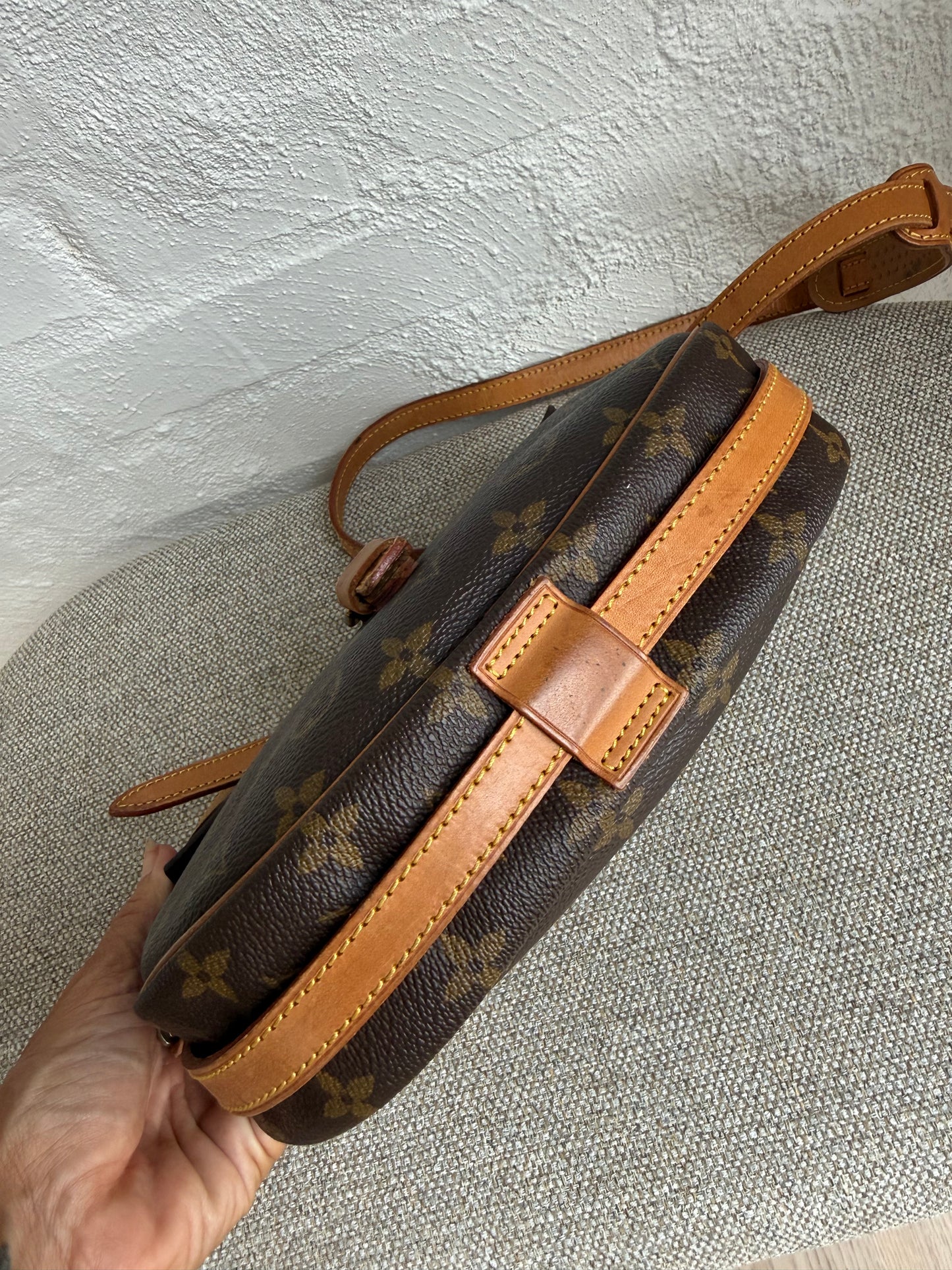 Louis Vuitton Jeune Fille MM