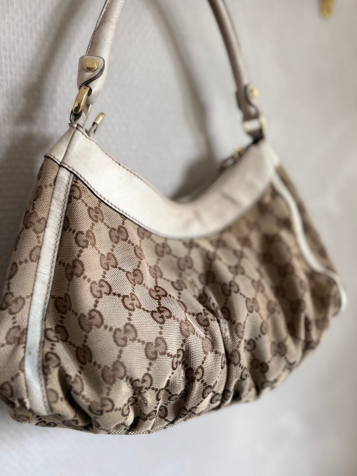 Gucci Abbey Hobo bag