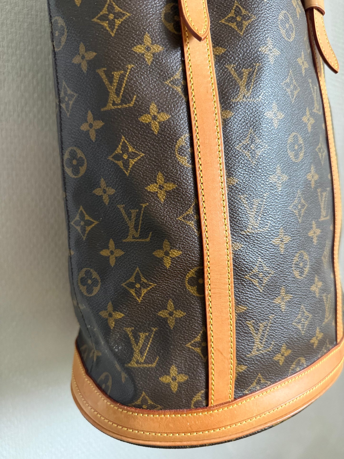 Louis Vuitton Bucket GM