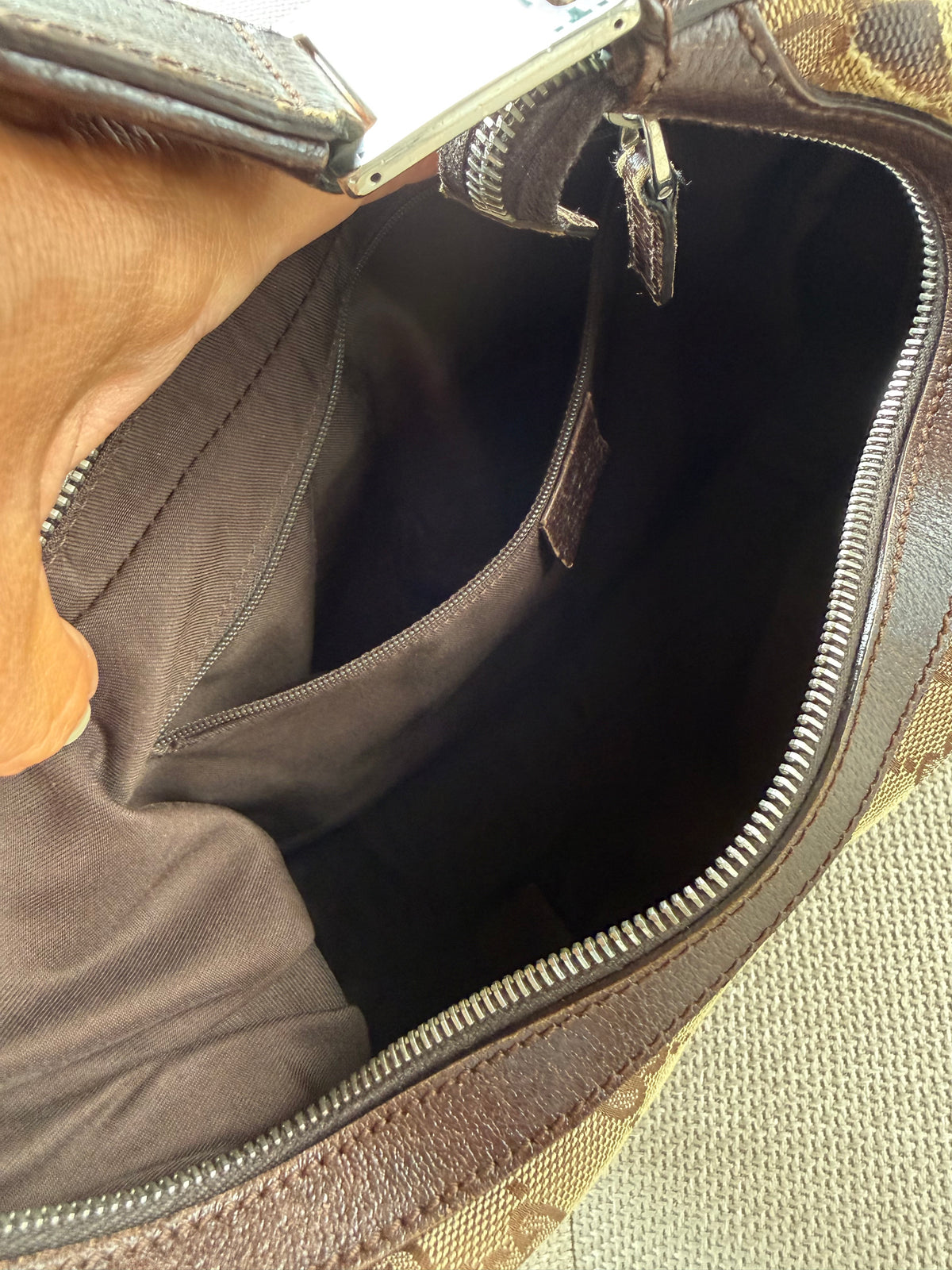 Gucci Hobo bag