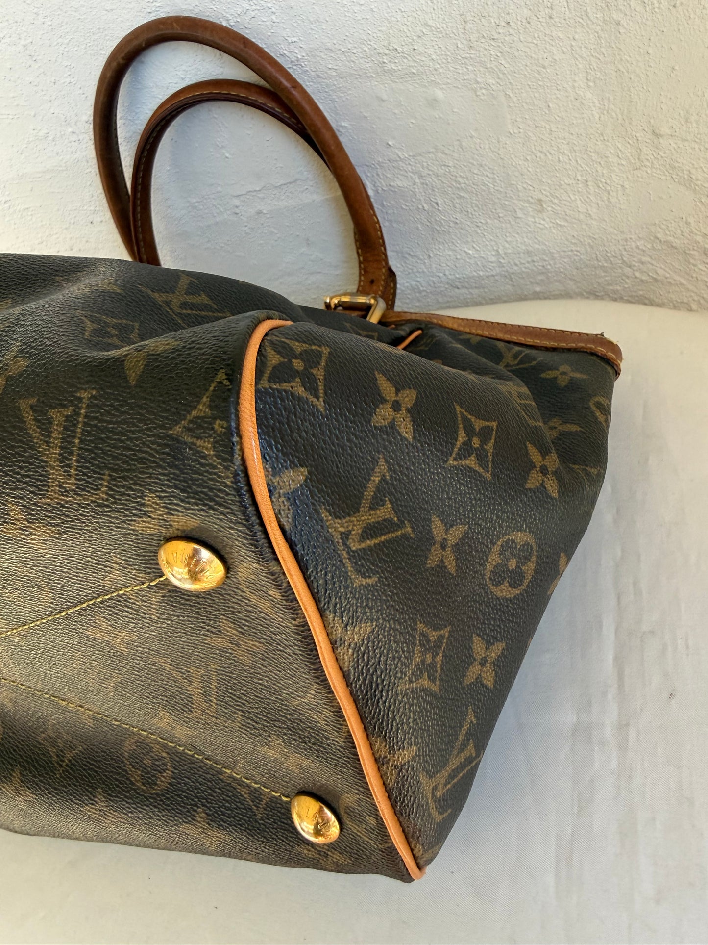 Louis Vuitton Tivoli GM