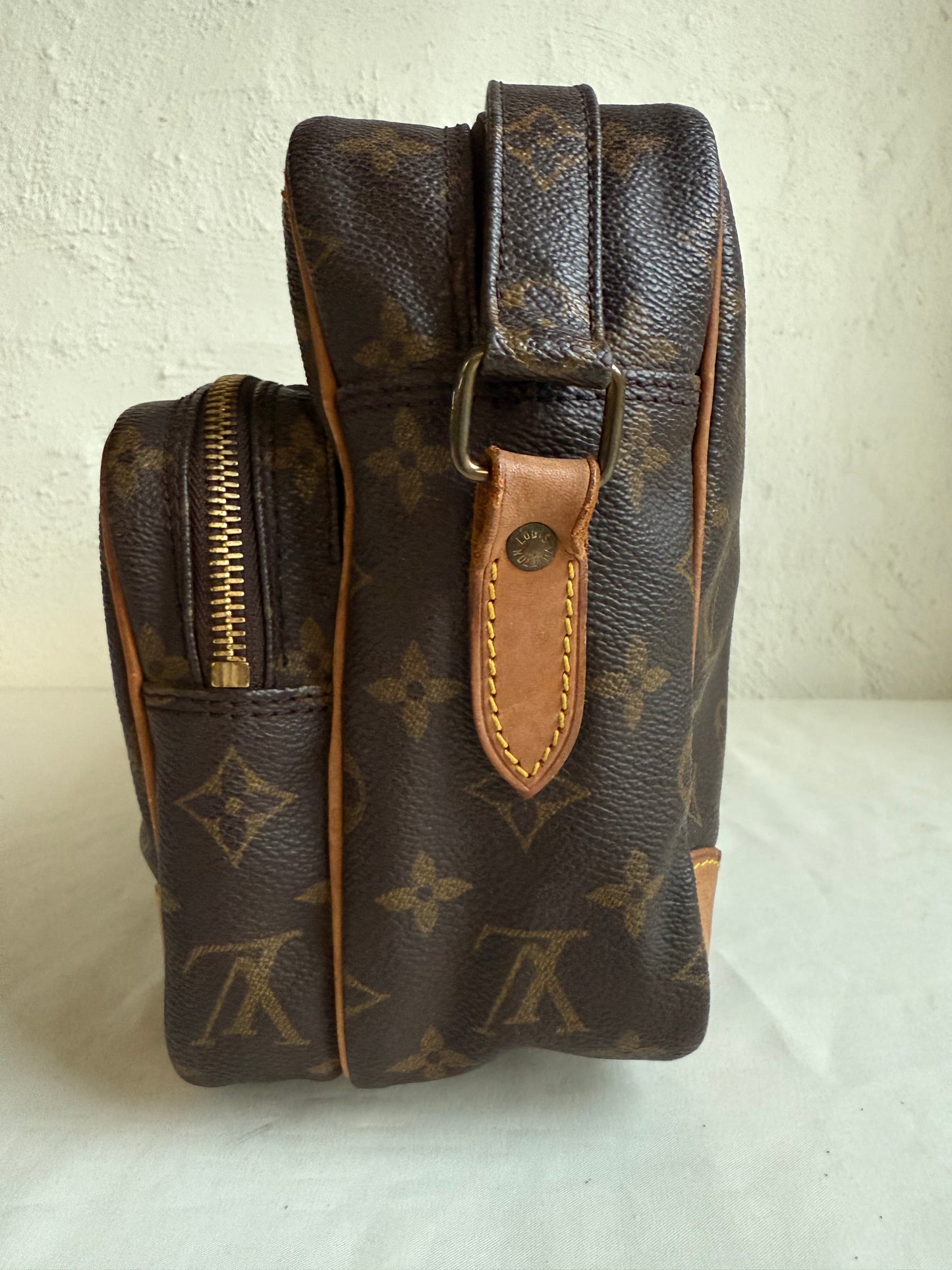 Louis Vuitton Nile bag